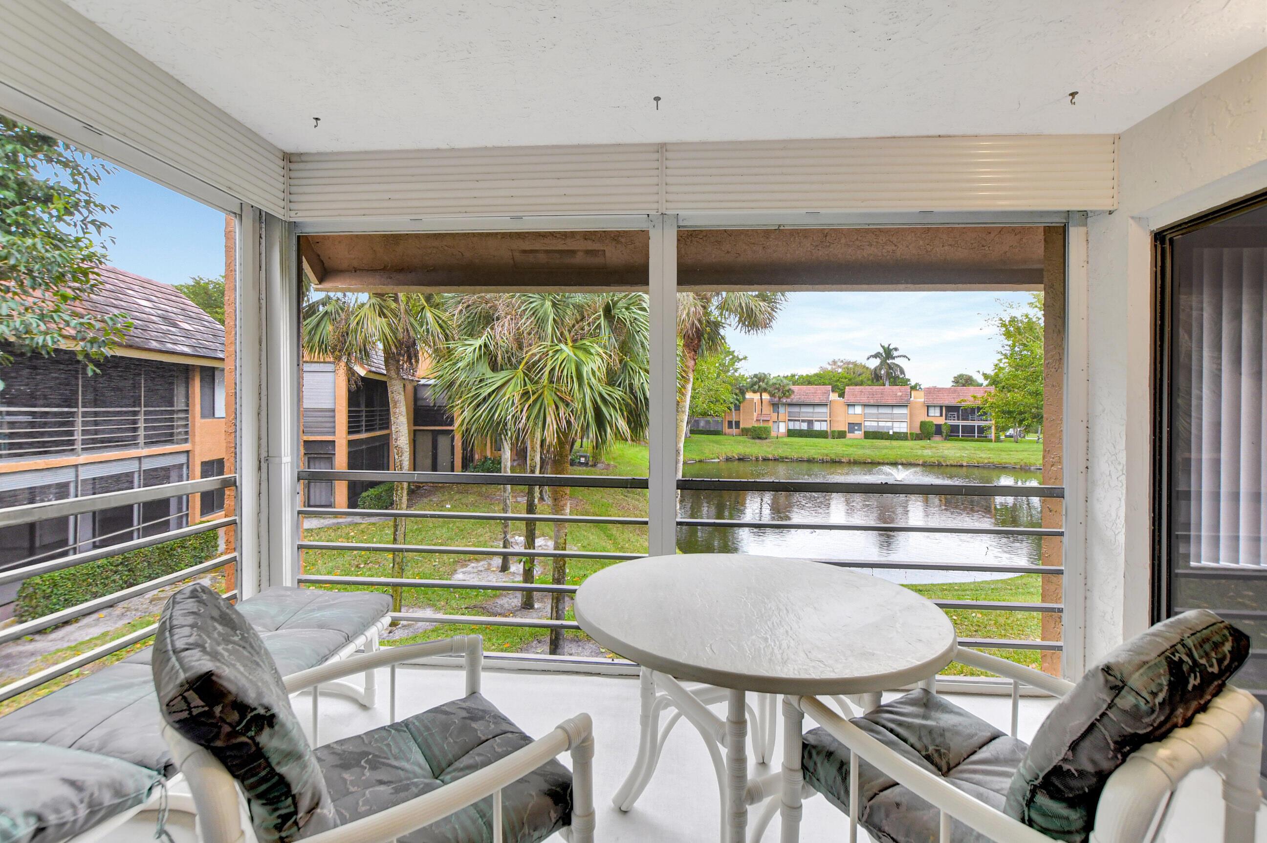 11255 Green Lake Drive 202, Boynton Beach, FL 33437, Boynton Beach - Photo 2