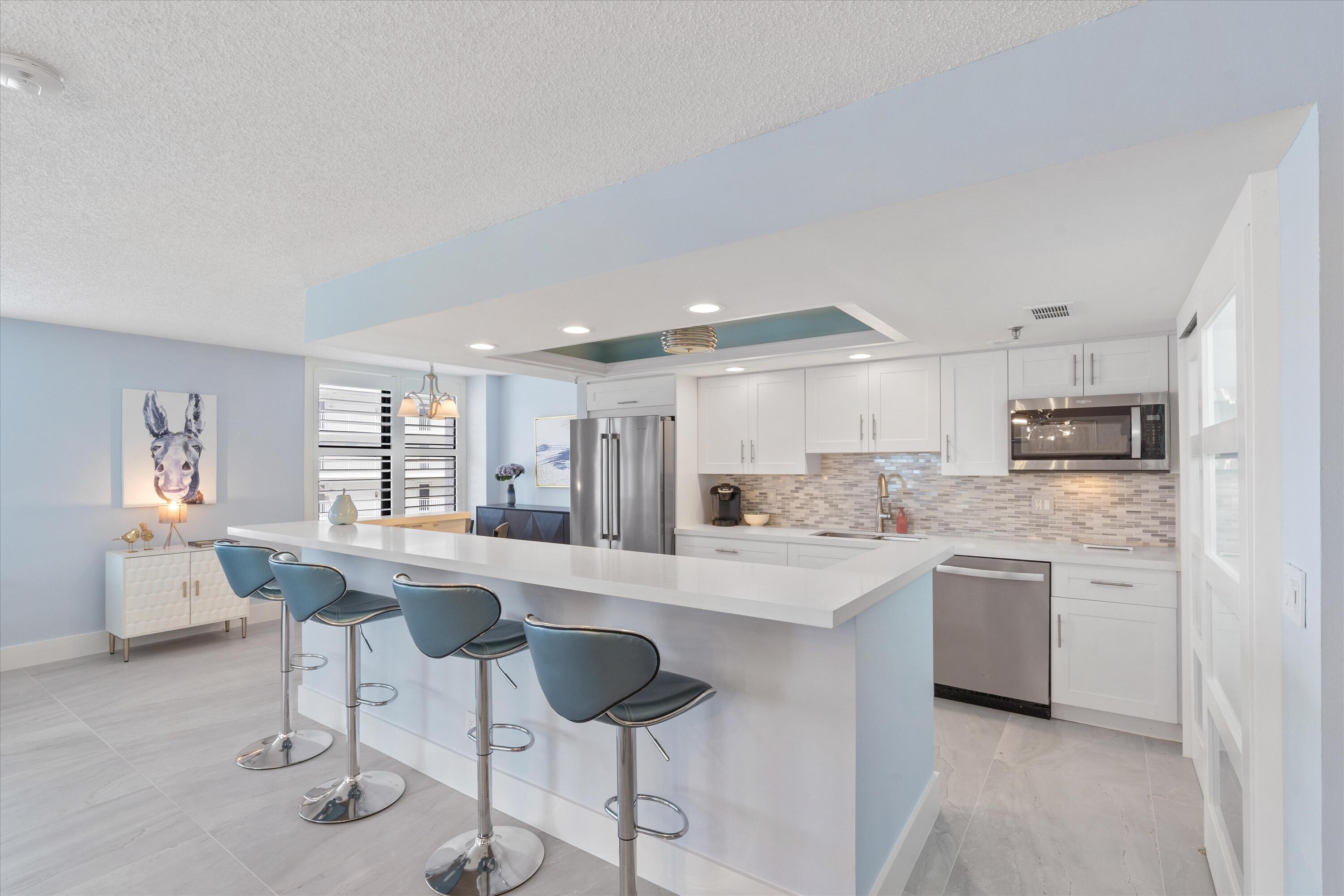 3115 S Ocean Boulevard 302, Highland Beach, FL 33487, Highland Beach - Photo 5