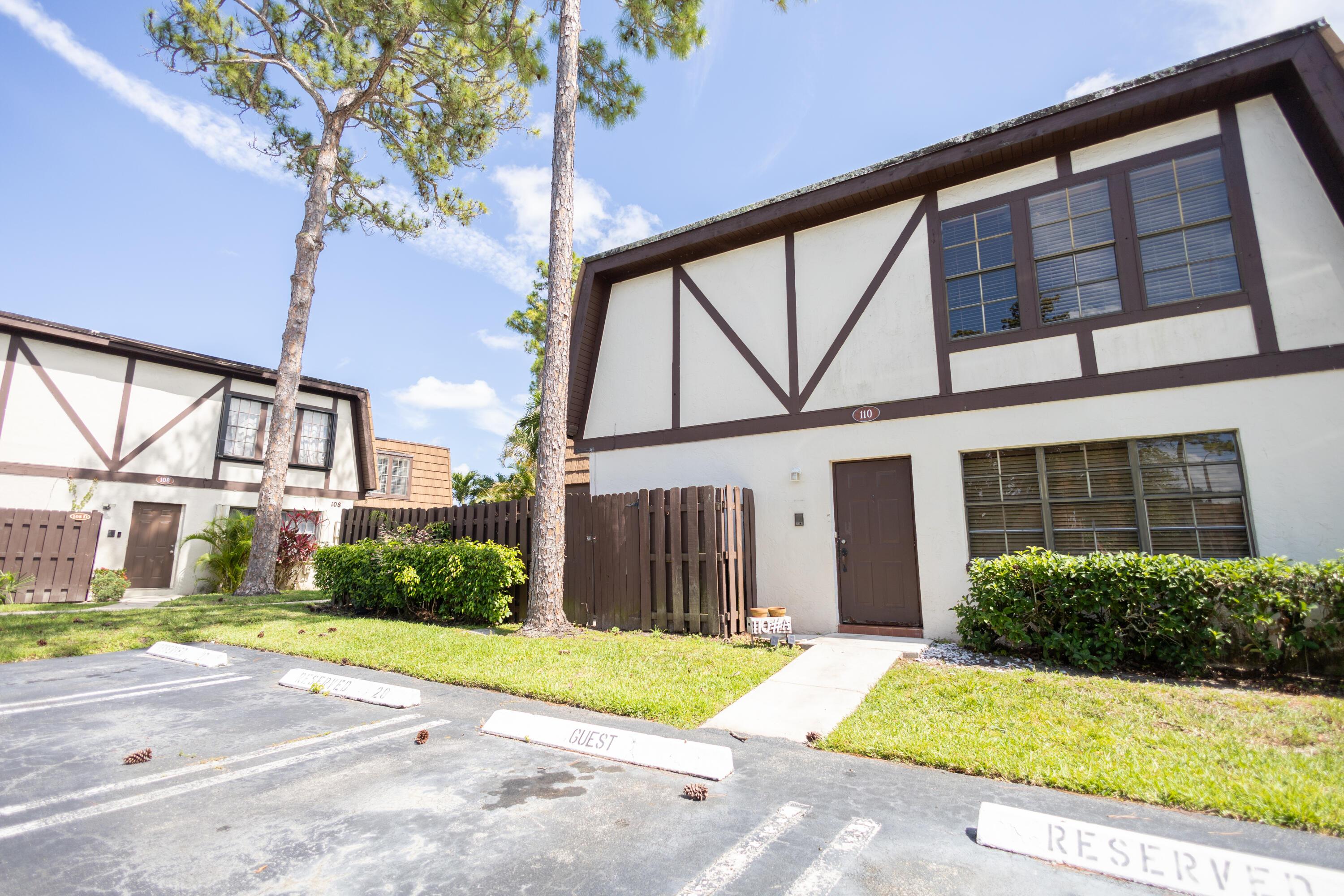 110 Weybridge Circle A, Royal Palm Beach, FL 33411, Royal Palm Beach - Photo 2