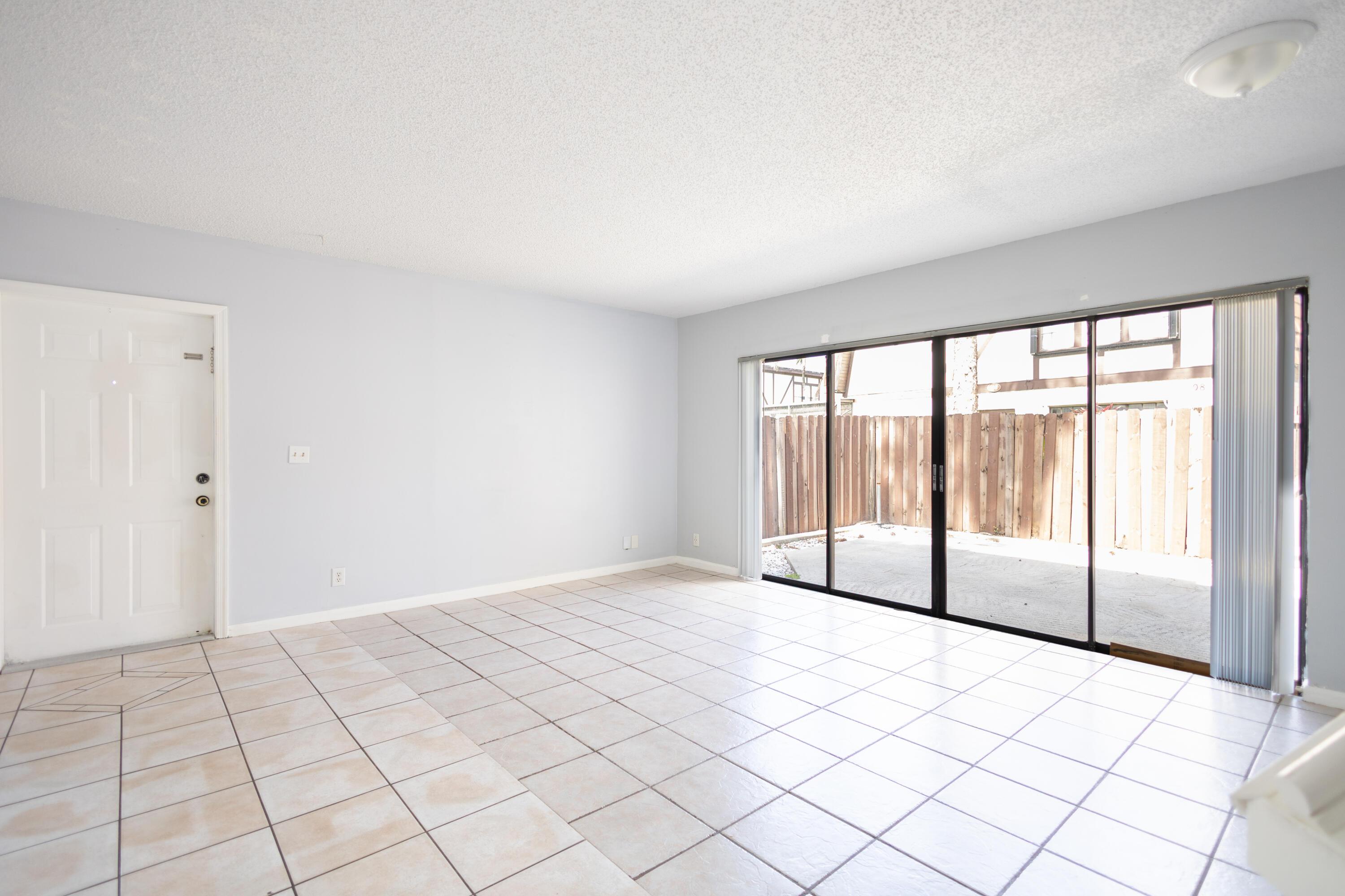 110 Weybridge Circle A, Royal Palm Beach, FL 33411, Royal Palm Beach - Photo 3
