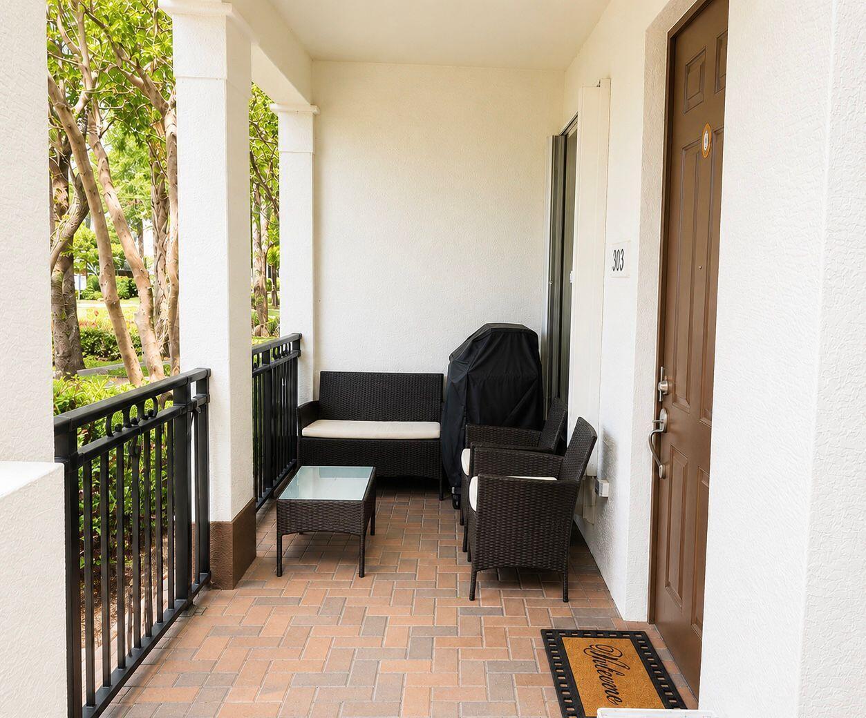 4720 Mimosa Place 909, Coconut Creek, FL 33073, Coconut Creek - Photo 3