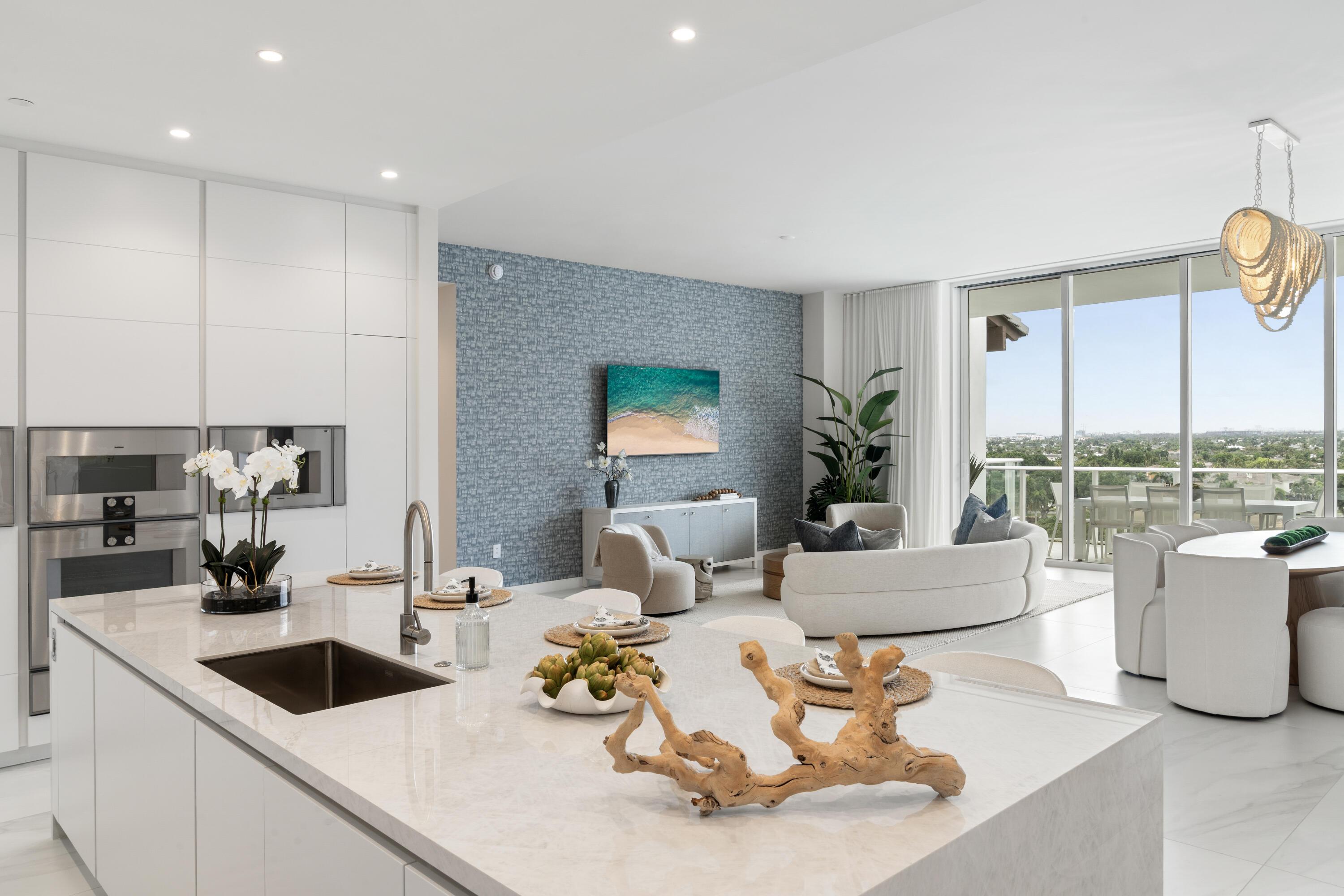 220 SE Mizner Boulevard Ph922, Boca Raton, FL 33432, Boca Raton - Photo 3
