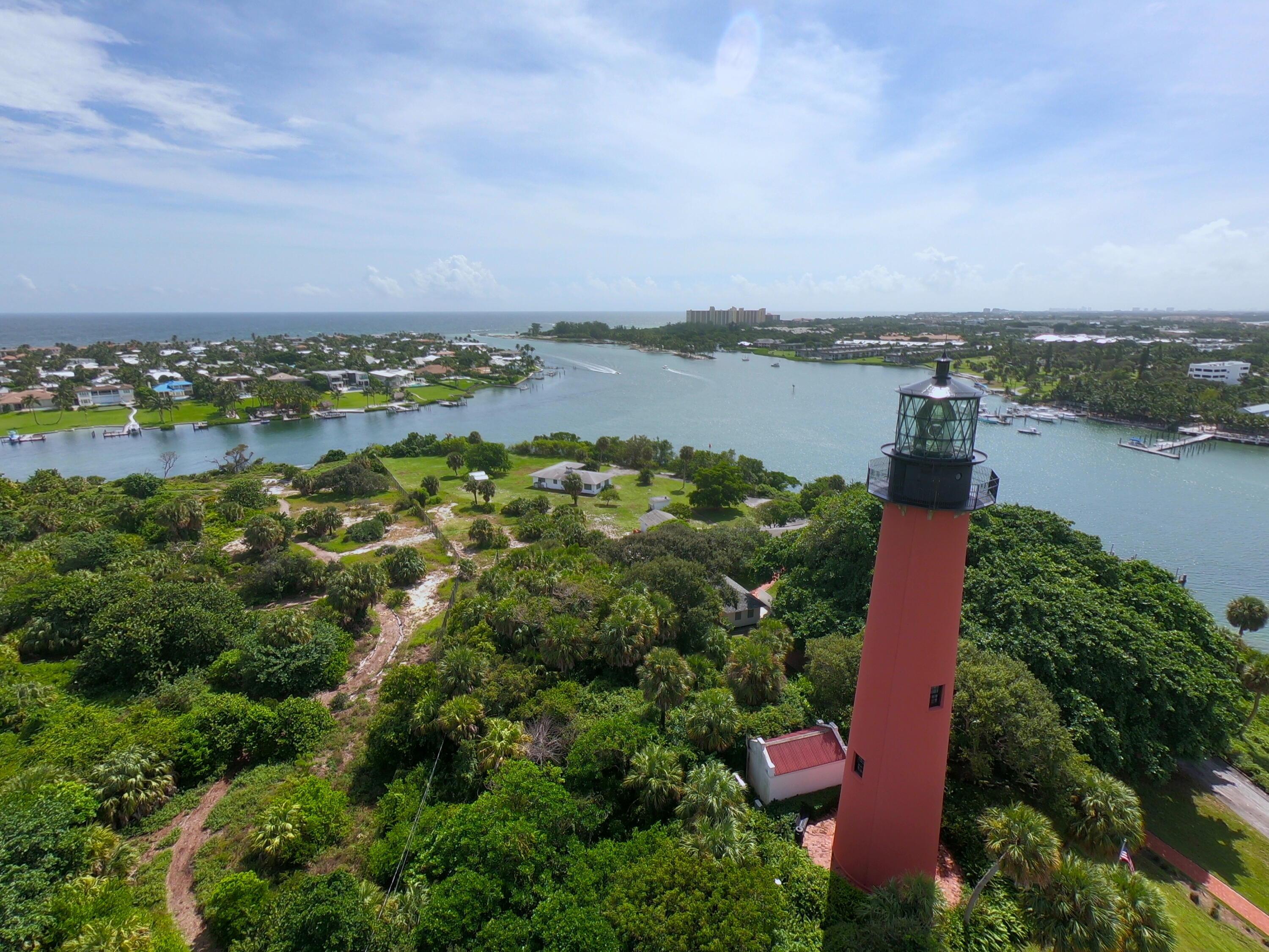 2531 25th Court, Jupiter, FL 33477, Jupiter - Photo 2