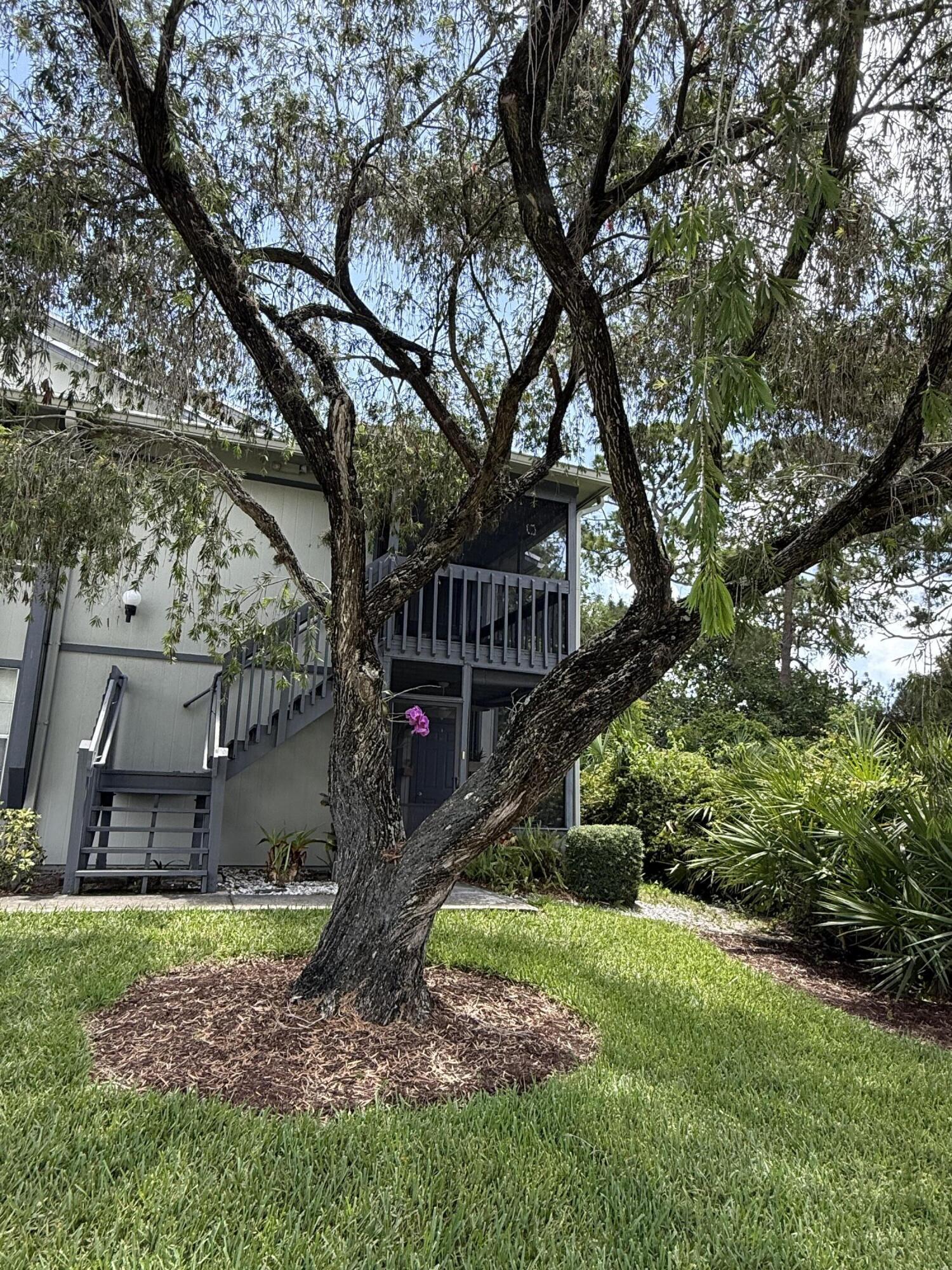 8228 SE Croft Circle J-8, Hobe Sound, FL 33455, Hobe Sound