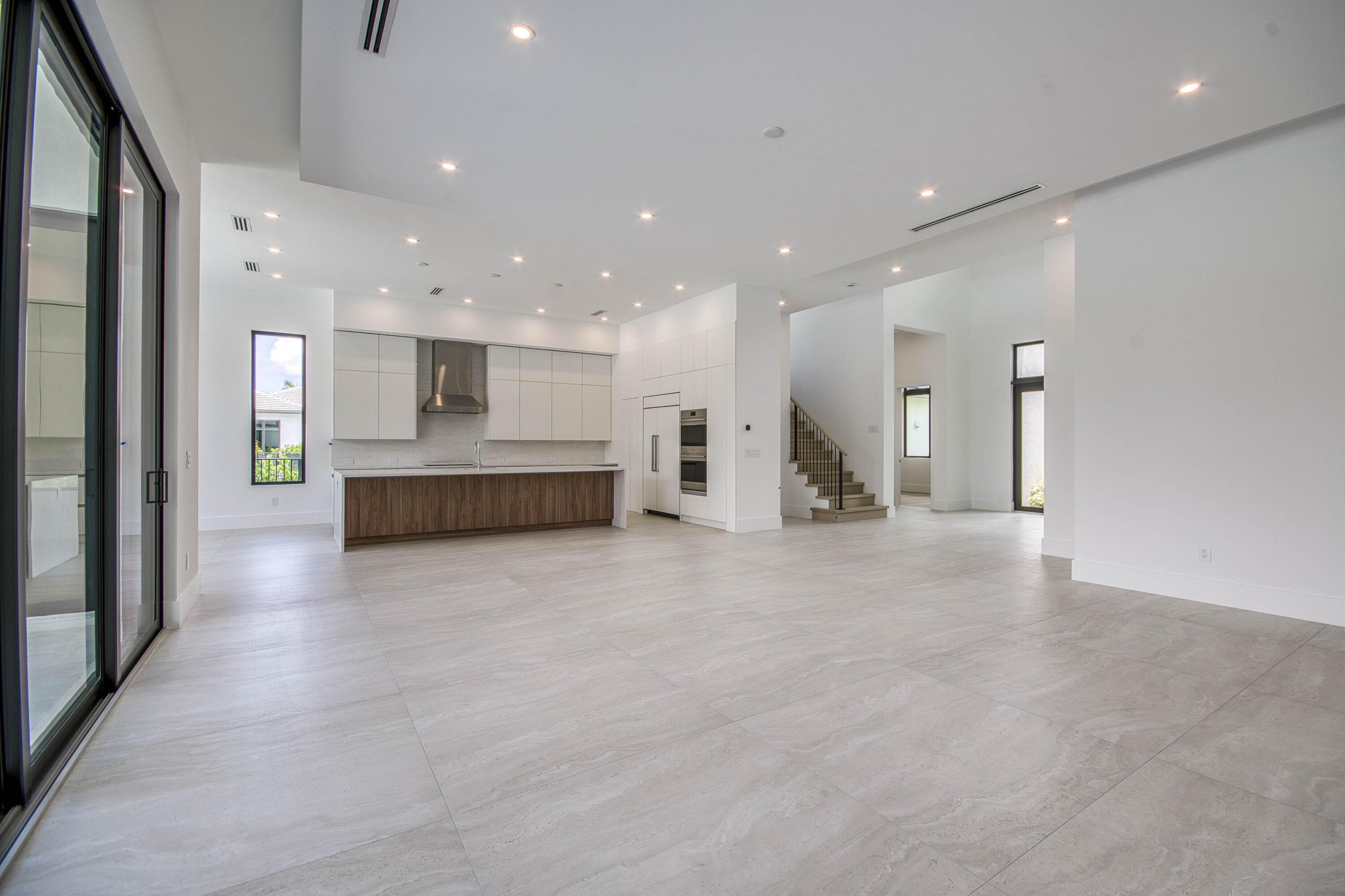 18409 Symphony Court, Jupiter, FL 33458, Jupiter - Photo 5