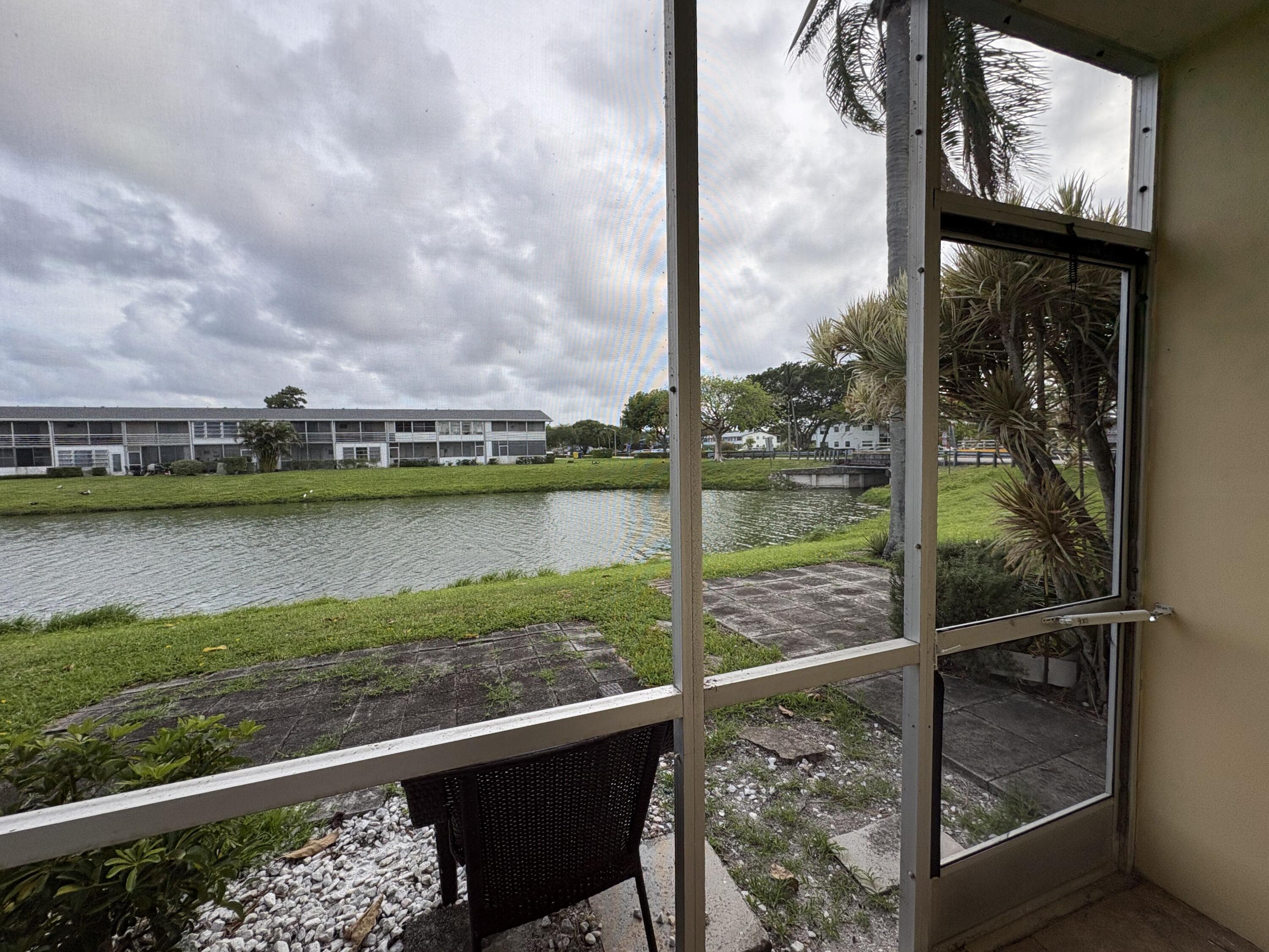 2 Kent A, West Palm Beach, FL 33417, West Palm Beach