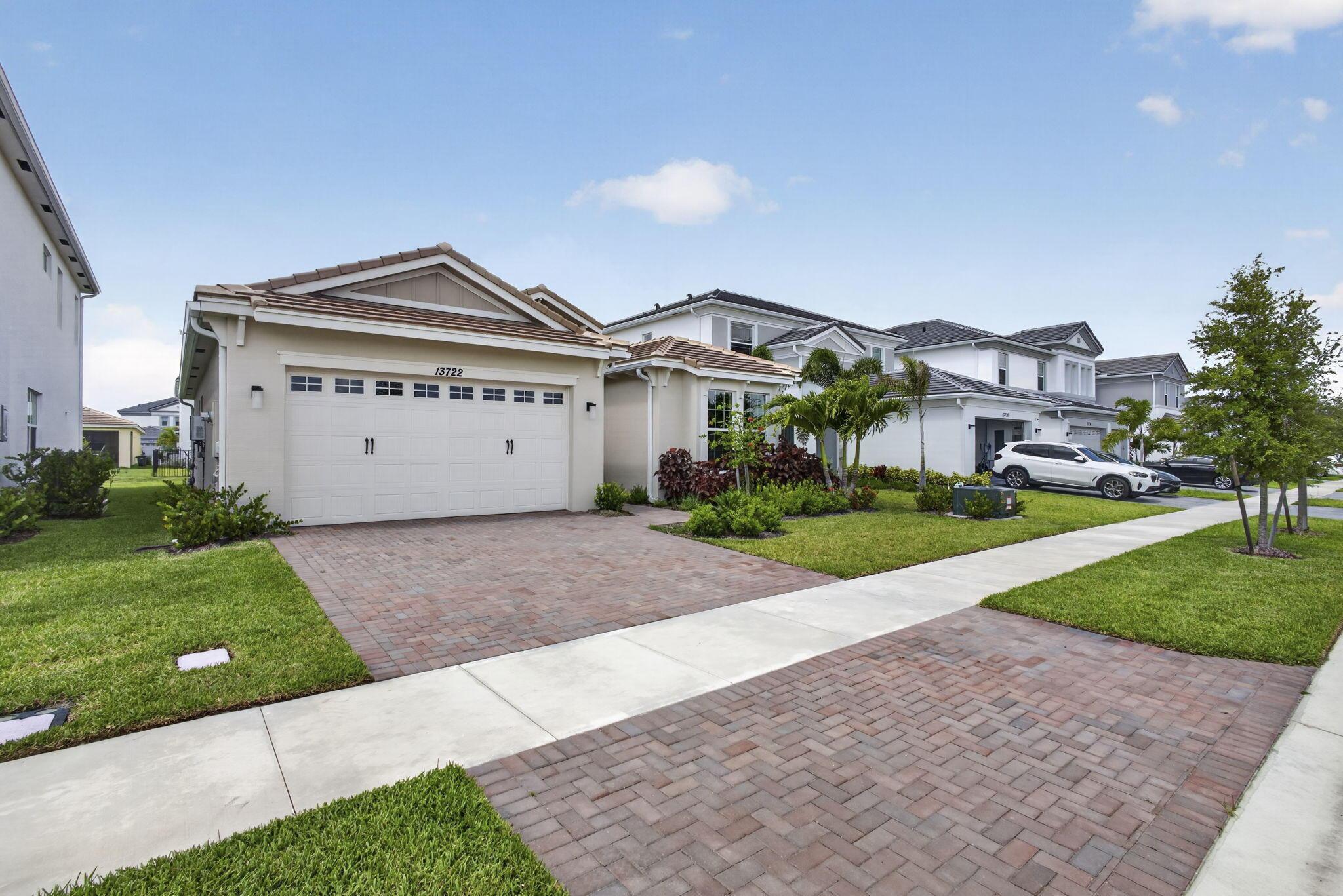 13722 Spruce Pine Drive, Westlake, FL 33470, Westlake - Photo 4