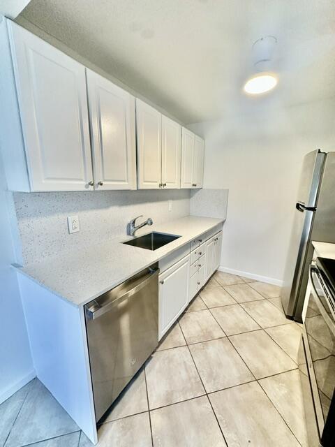 1047 Exeter C, Boca Raton, FL 33434, Boca Raton - Photo 5