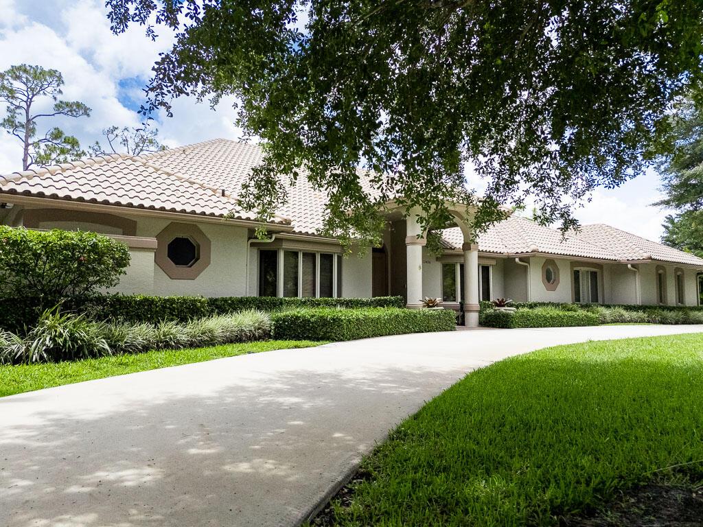 13406 Doubletree Circle, Wellington, FL 33414, Wellington - Photo 3