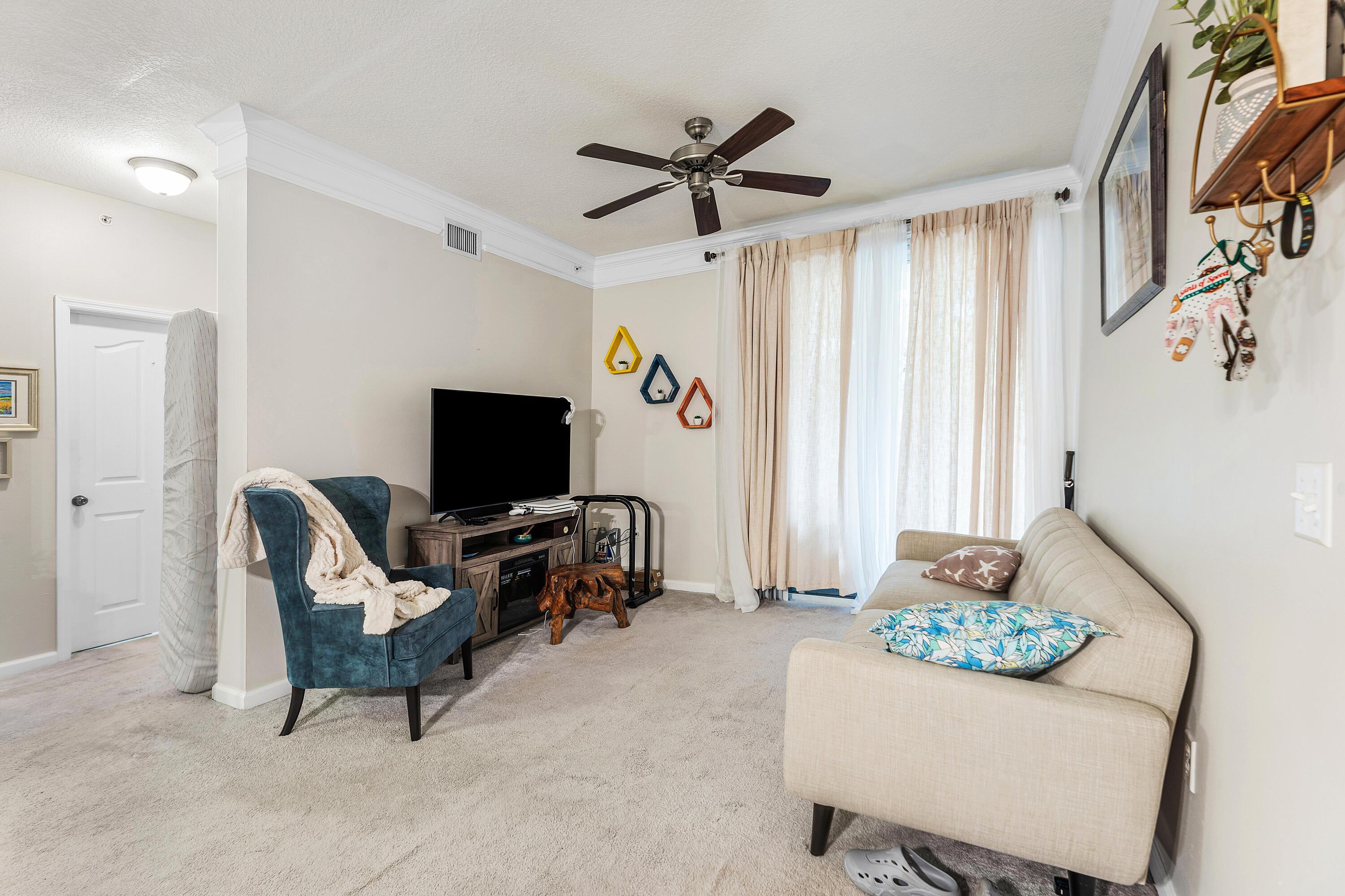 1208 E Myrtlewood Cir Circle E, Palm Beach Gardens, FL 33418, Palm Beach Gardens - Photo 2