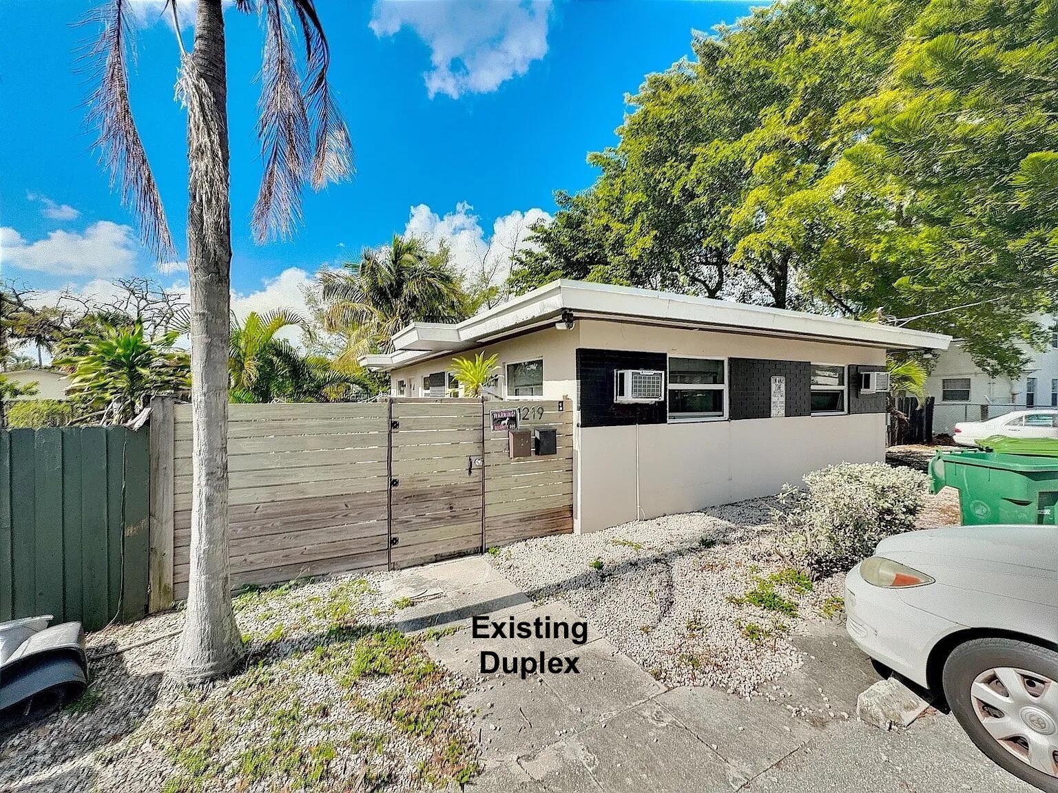 1219 NE 5th Terrace 1-2, Fort Lauderdale, FL 33304, Fort Lauderdale - Photo 3