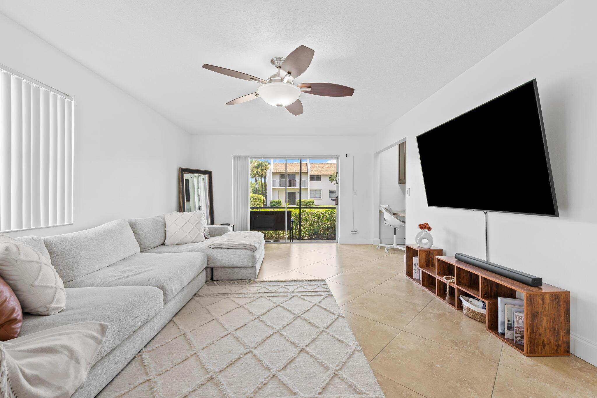 2945 SW 22nd Avenue 1080, Delray Beach, FL 33445, Delray Beach - Photo 2
