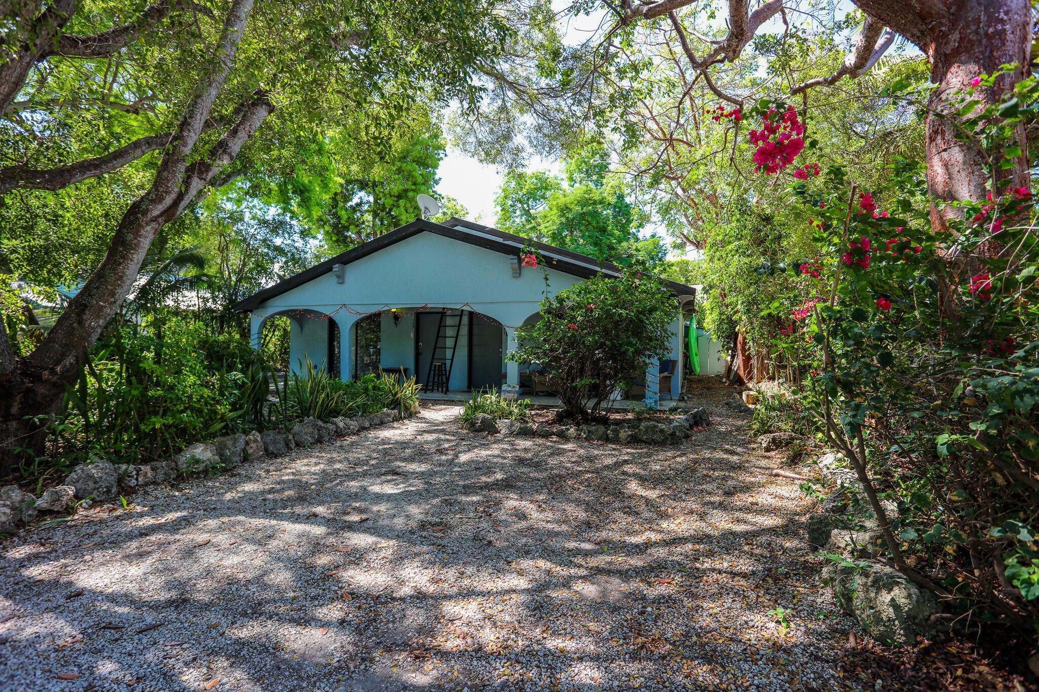 145 Casa Court Drive, Tavernier, FL 33070, Tavernier