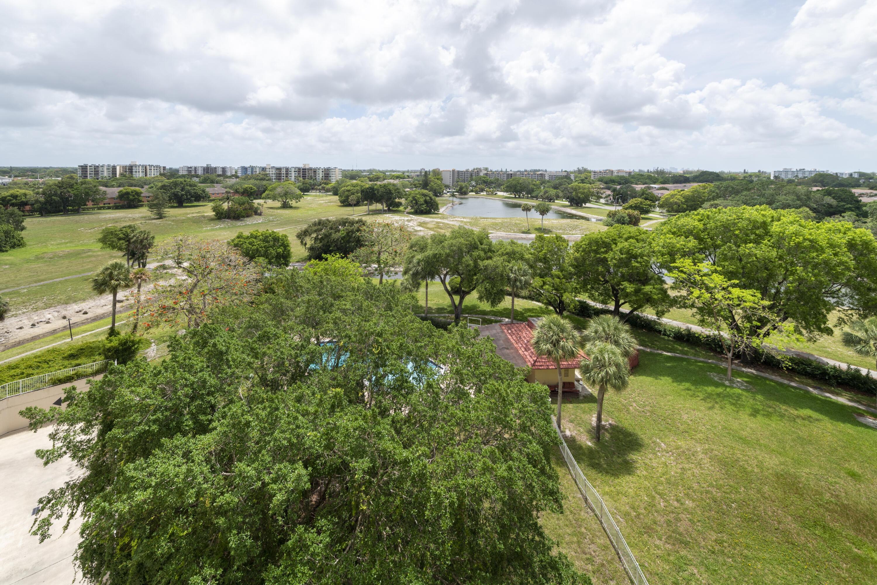 6911 Environ Boulevard 8g, Lauderhill, FL 33319, Lauderhill - Photo 3