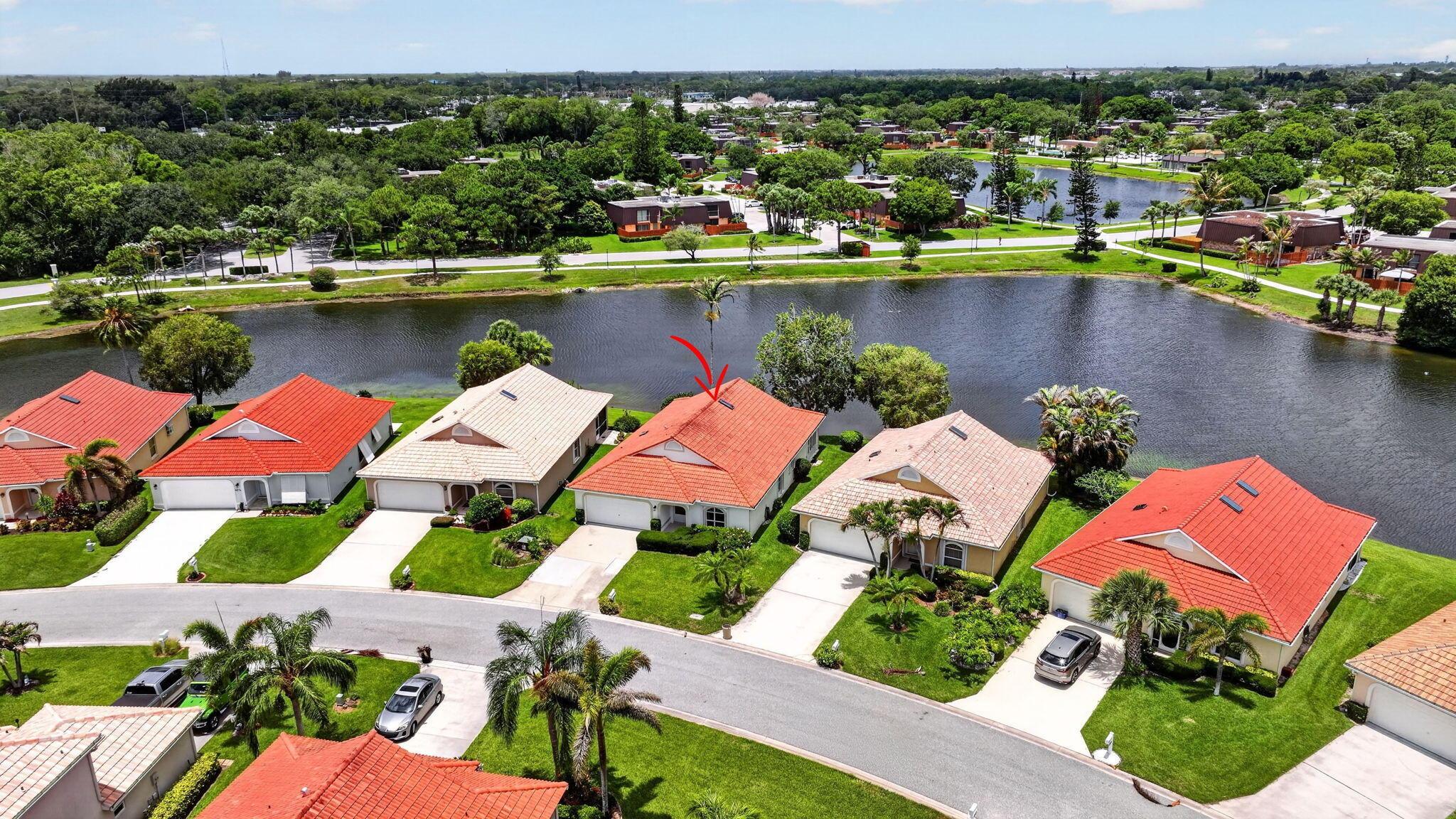 6066 SE Grand Cay Court, Stuart, FL 34997, Stuart - Photo 4