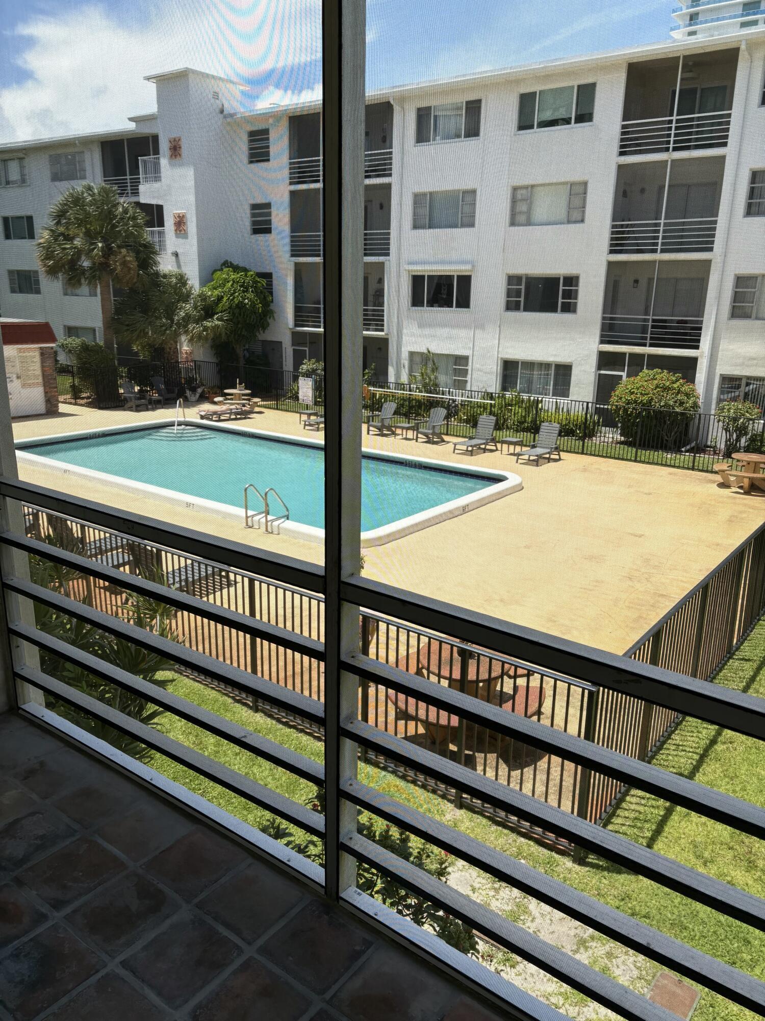 4500 N Flagler Drive C9, West Palm Beach, FL 33407, West Palm Beach - Photo 2