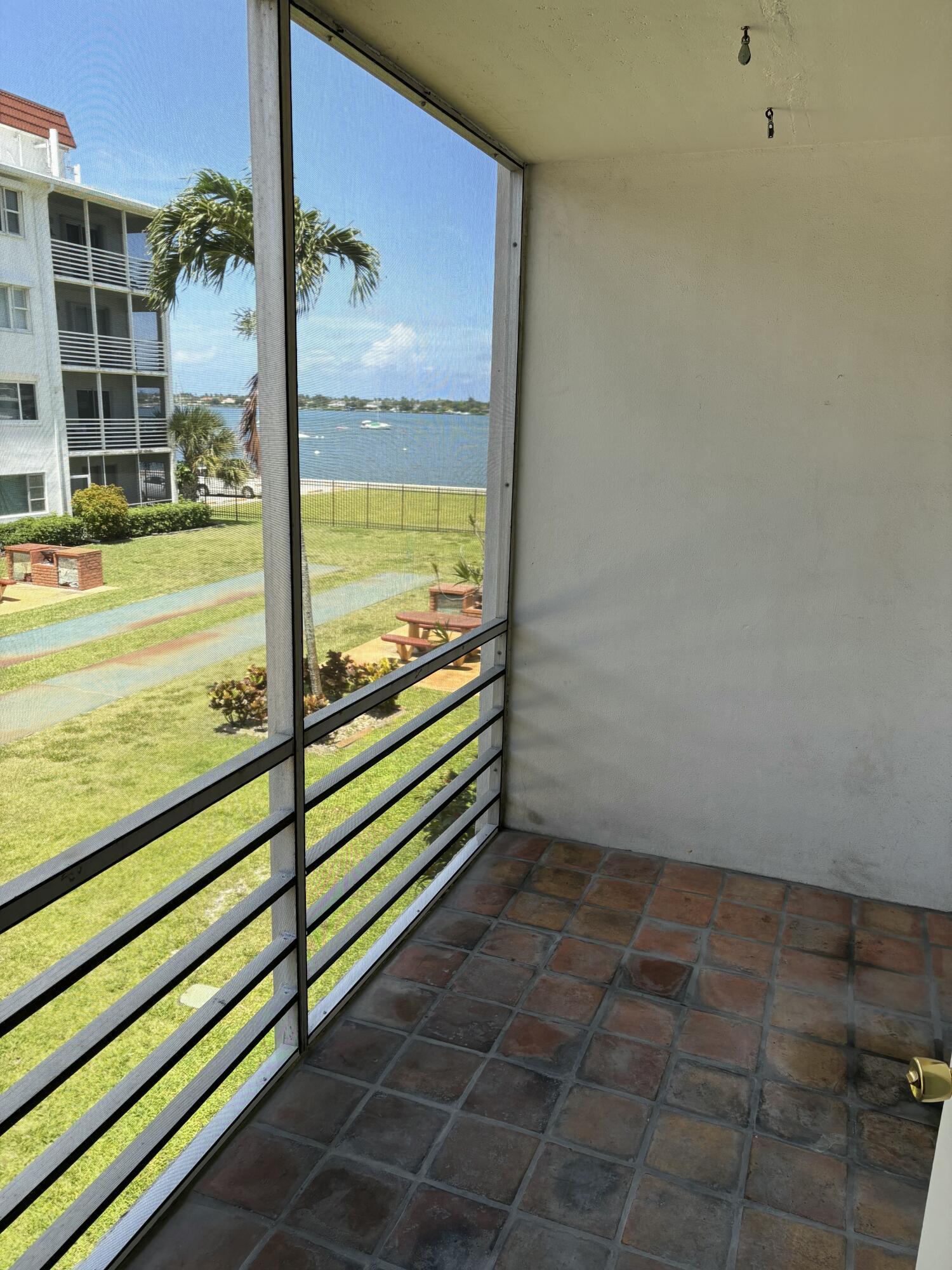 4500 N Flagler Drive C9, West Palm Beach, FL 33407, West Palm Beach
