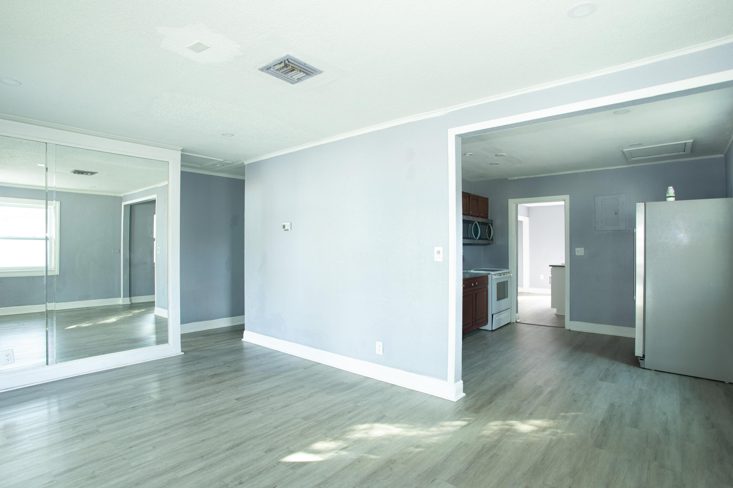 849 W 2nd Street B, Riviera Beach, FL 33404, Riviera Beach - Photo 3