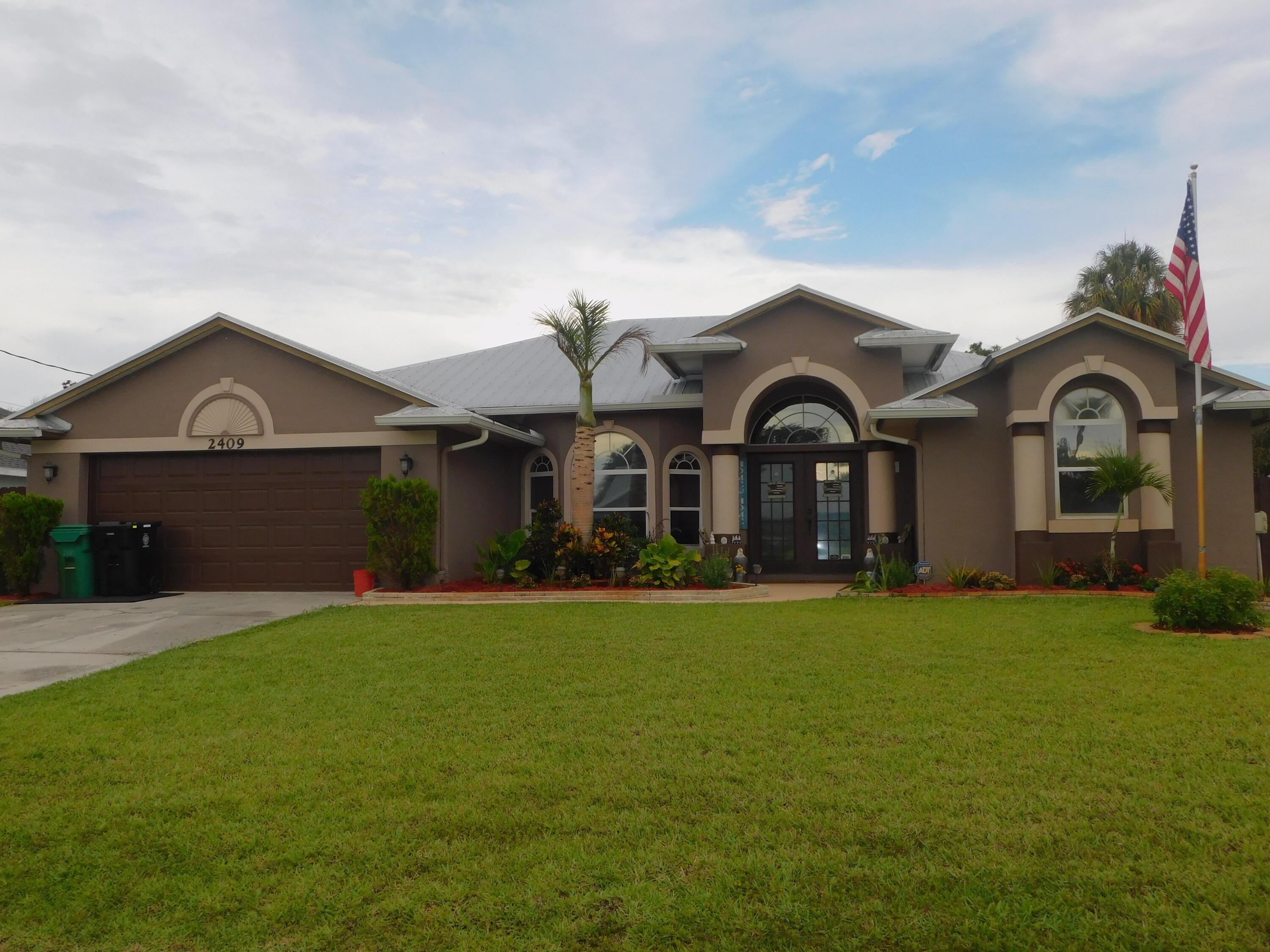 2409 SW Washington Street, Port St. Lucie, FL 34953, Port St. Lucie