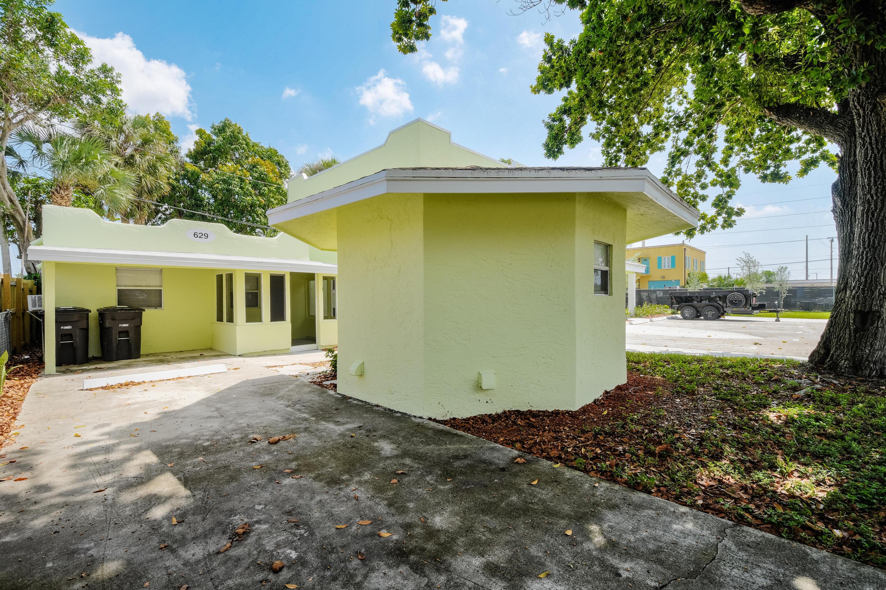 627 Bunker Road, West Palm Beach, FL 33405, West Palm Beach