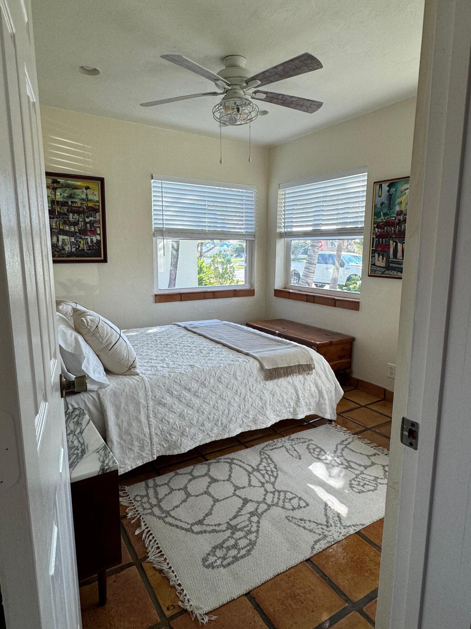256 E 24th Street, Riviera Beach, FL 33404, Riviera Beach - Photo 2
