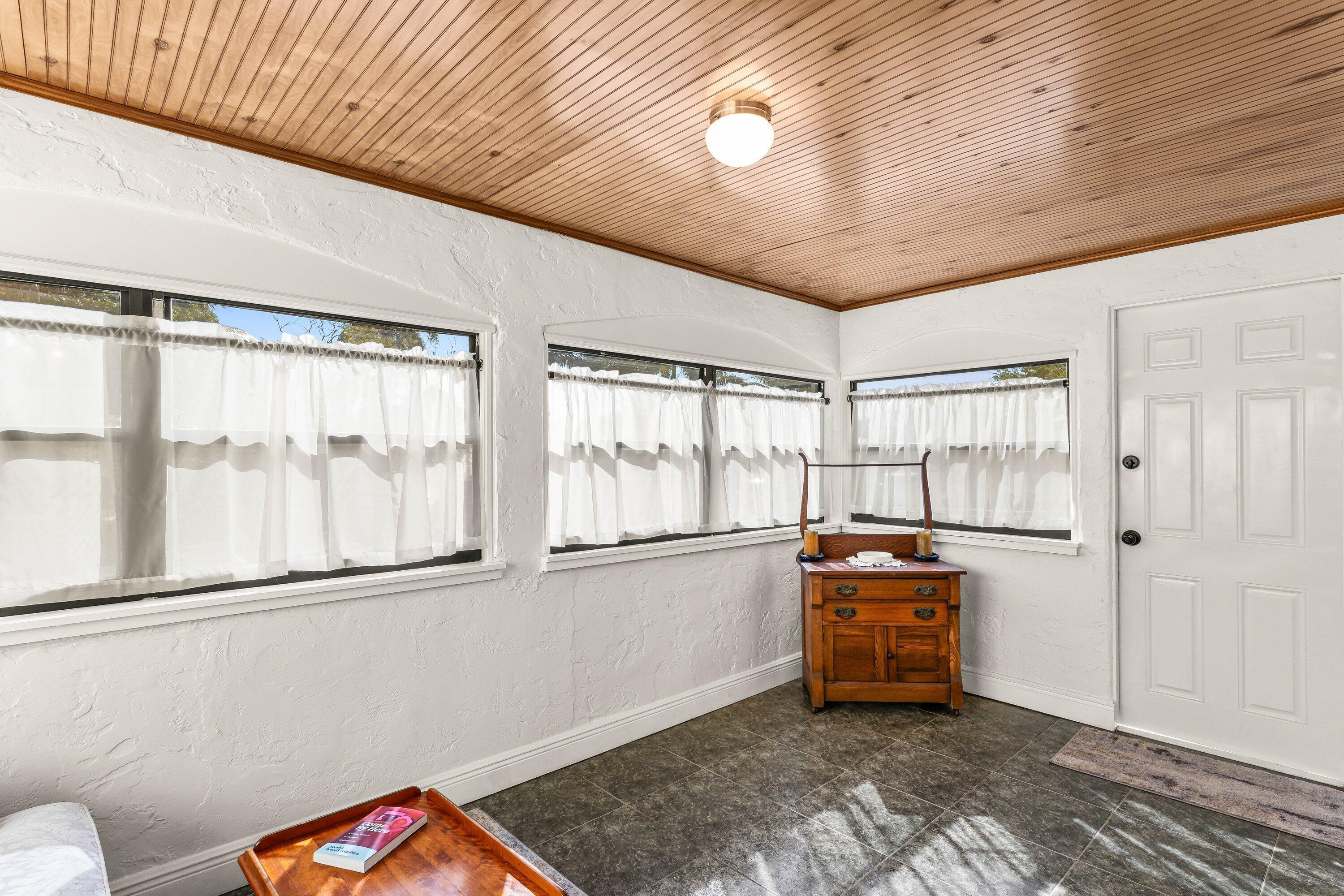 921 S M Street, Lake Worth Beach, FL 33460, Lake Worth Beach - Photo 5