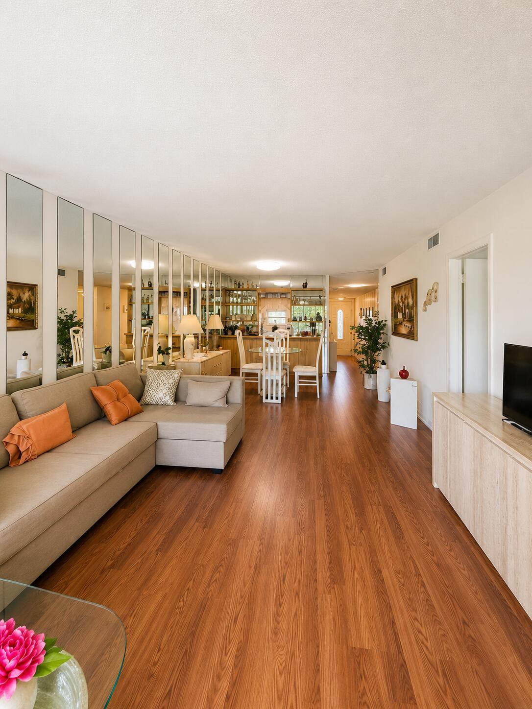 8990 S Hollybrook Boulevard 302, Pembroke Pines, FL 33025, Pembroke Pines - Photo 2