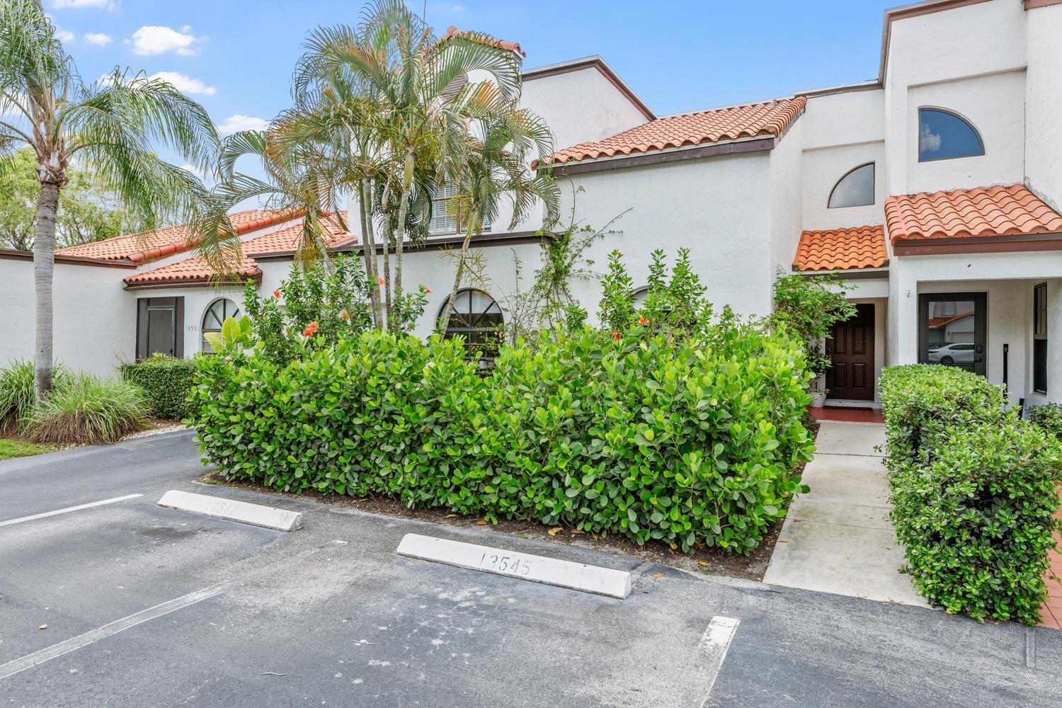 13549 Fountain View Boulevard, Wellington, FL 33414, Wellington - Photo 2