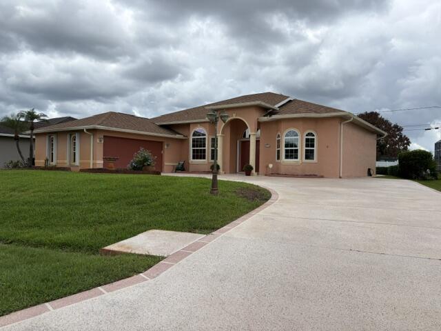 3306 SE Ford Lane SE, Port St. Lucie, FL 34984, Port St. Lucie - Photo 4