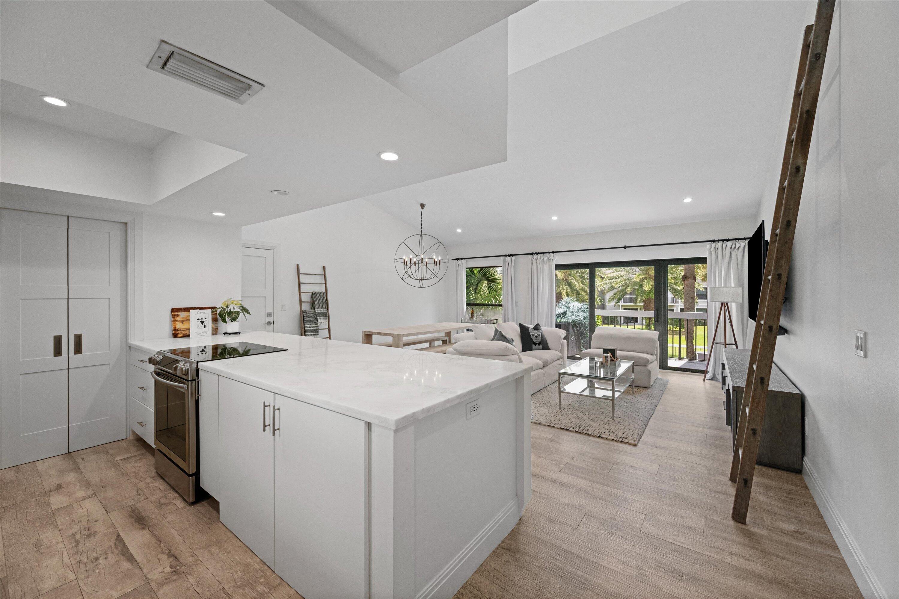 11863 Wimbledon Circle 532, Wellington, FL 33414, Wellington