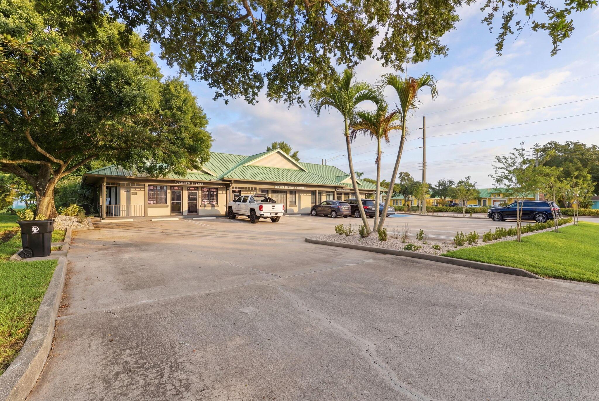 756 SE Port St Lucie Boulevard, Port St. Lucie, FL, Port St. Lucie - Photo 4