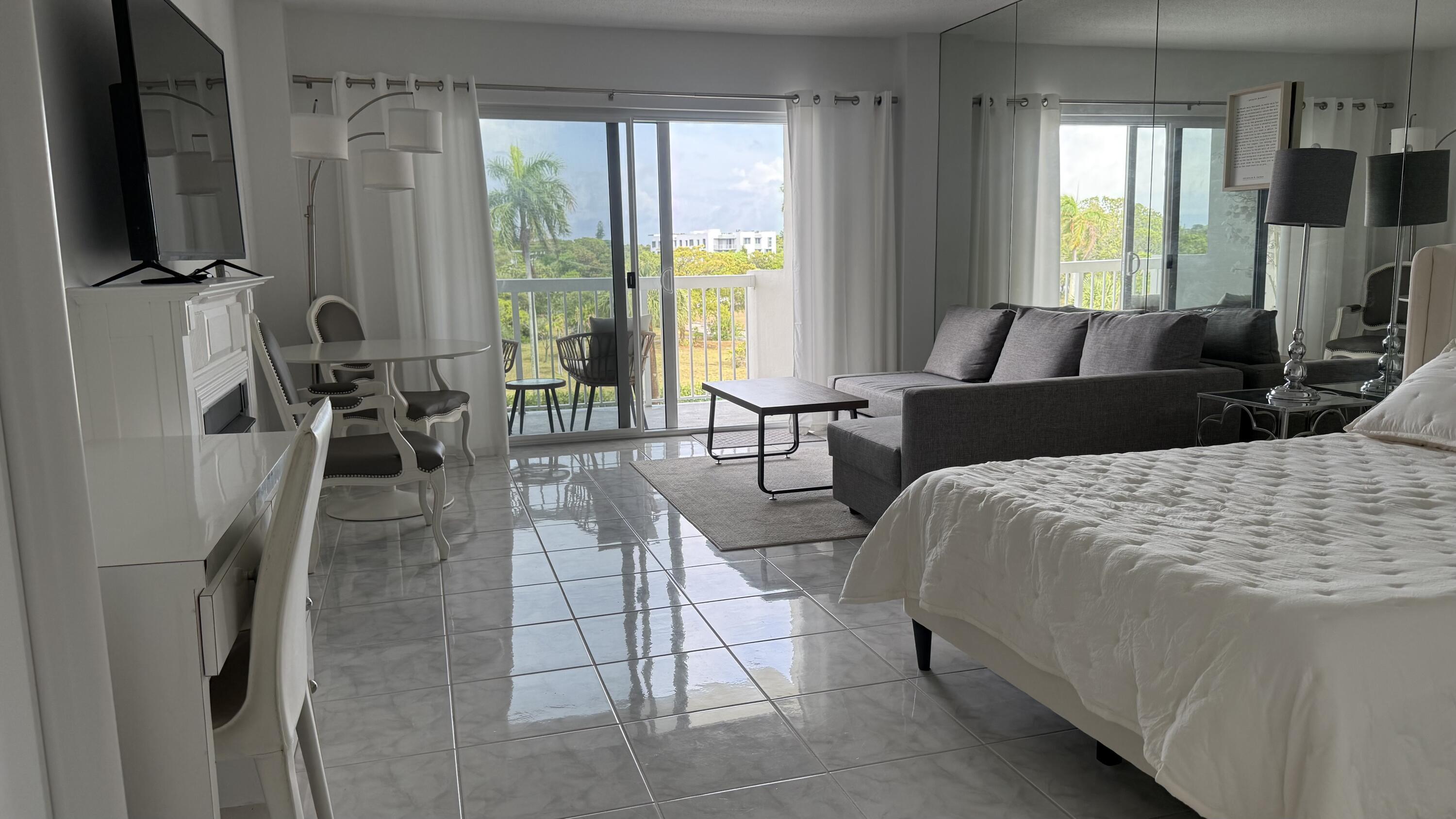 2600 N Flagler Drive 413, West Palm Beach, FL 33407, West Palm Beach