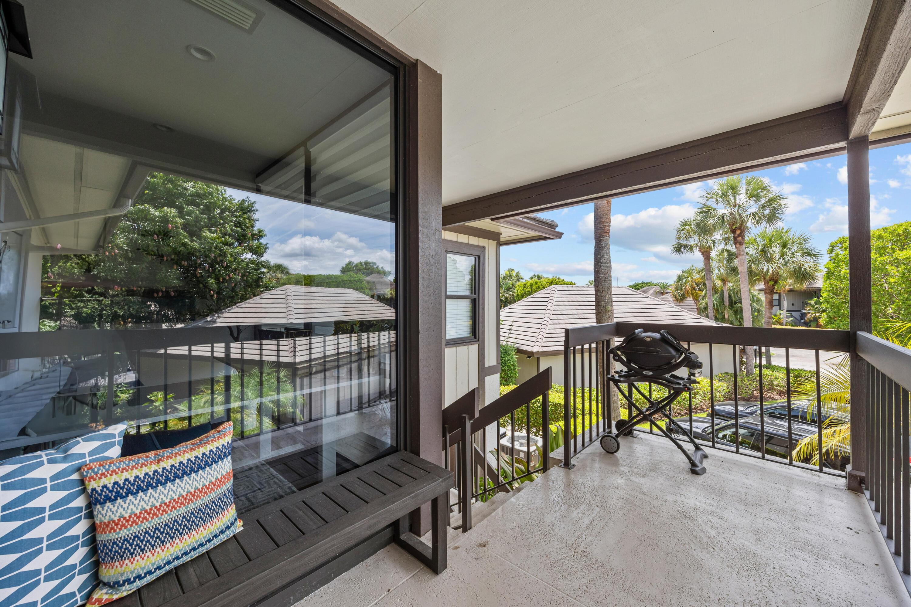 13254 Polo Club Road C204, Wellington, FL 33414, Wellington - Photo 2