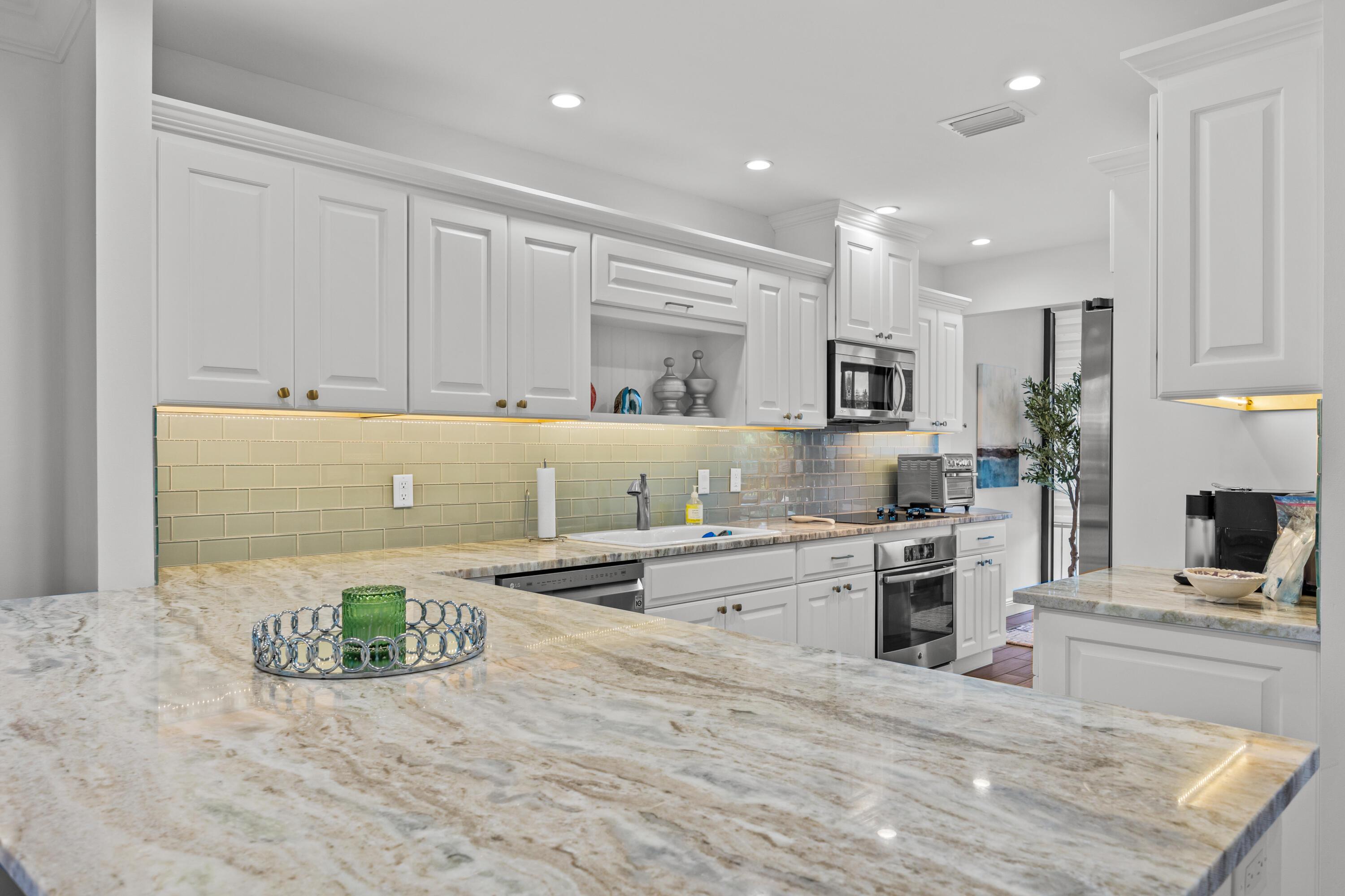 13254 Polo Club Road C204, Wellington, FL 33414, Wellington - Photo 3