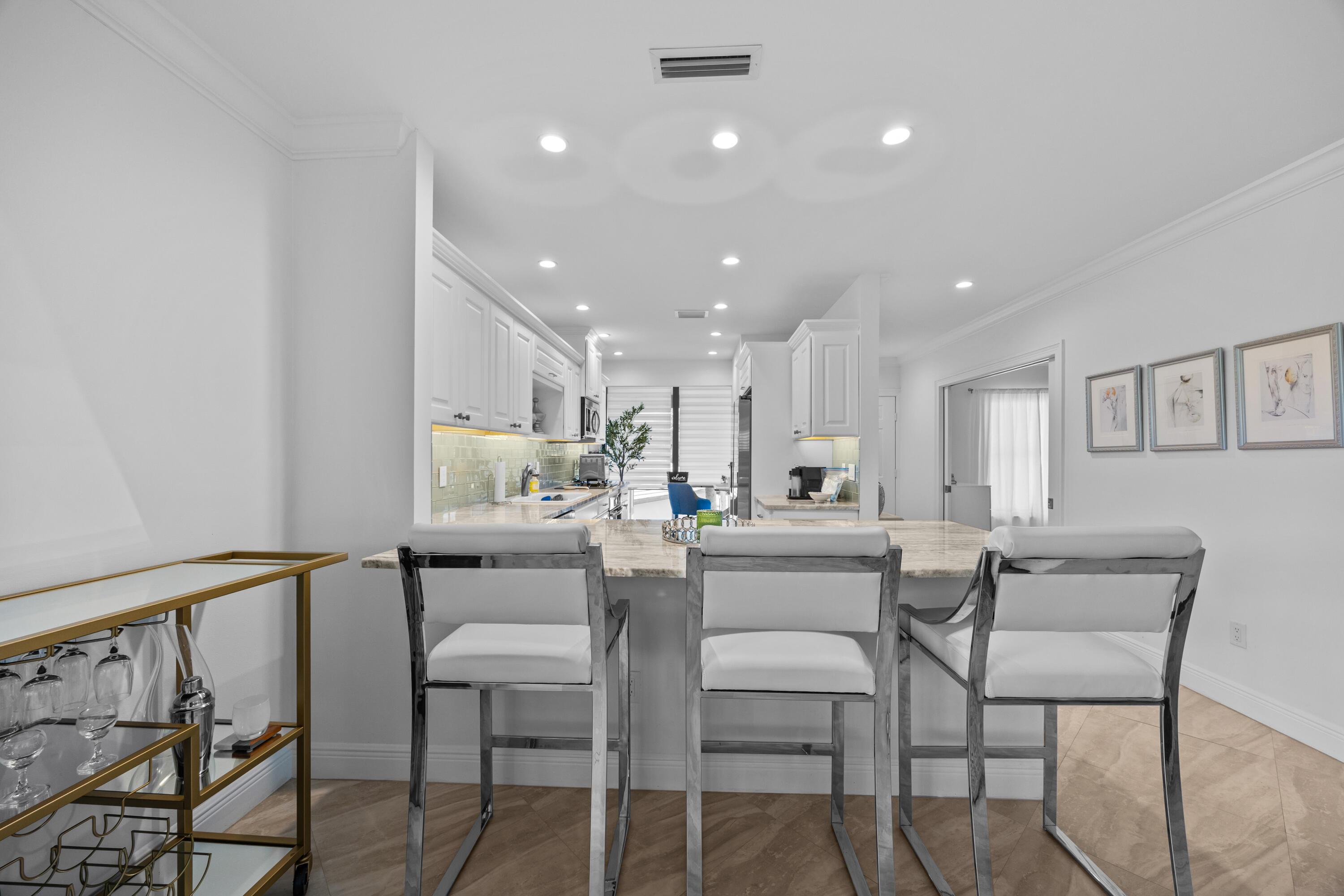 13254 Polo Club Road C204, Wellington, FL 33414, Wellington - Photo 4