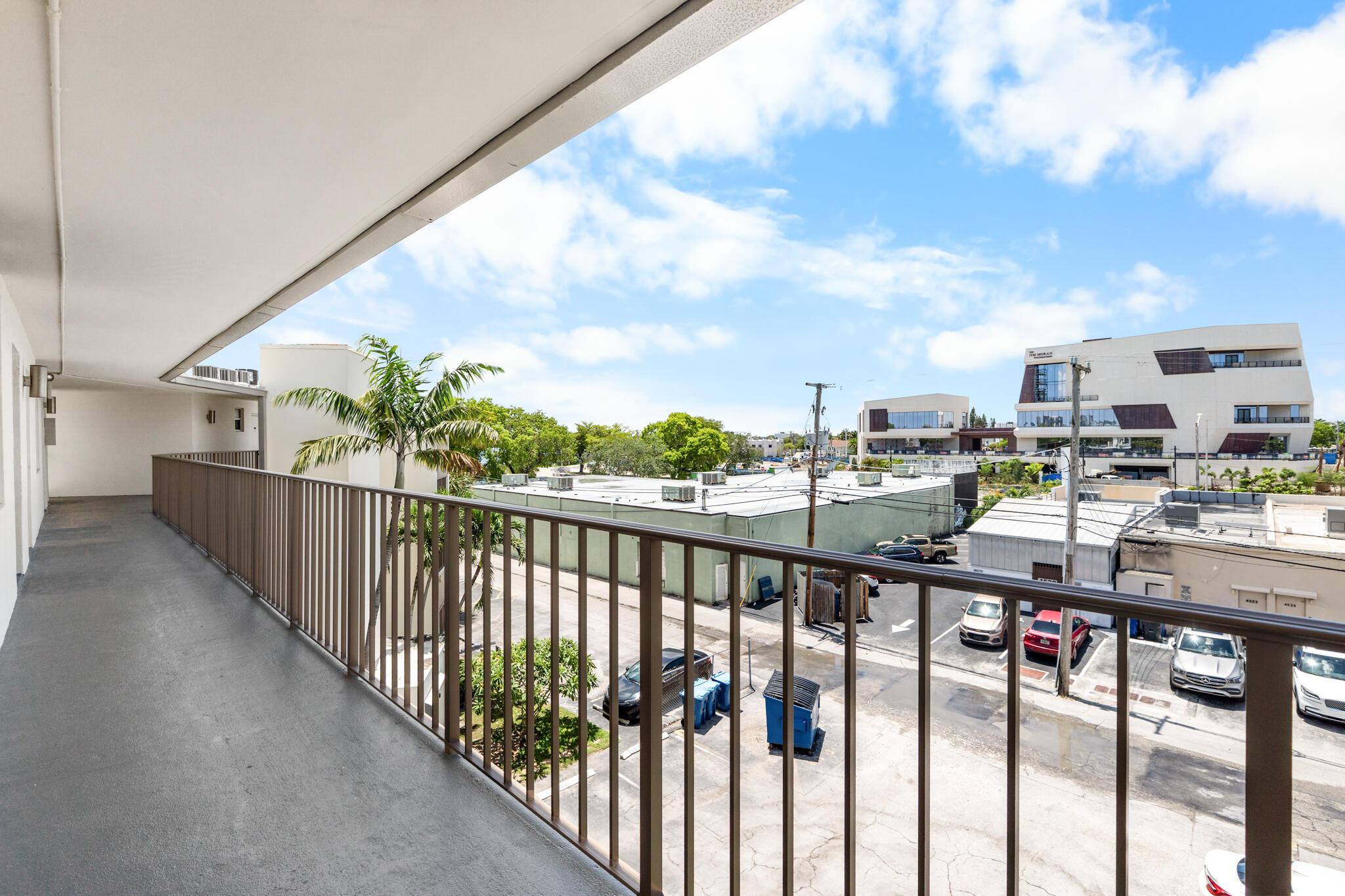 4501 NE 21 Avenue 406, Fort Lauderdale, FL 33308, Fort Lauderdale - Photo 3