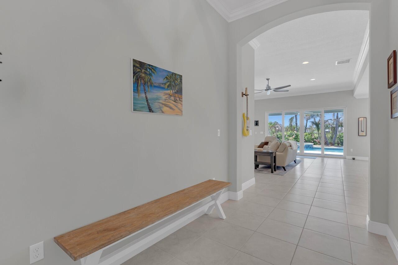7203 33rd Square, Vero Beach, FL 32967, Vero Beach - Photo 3