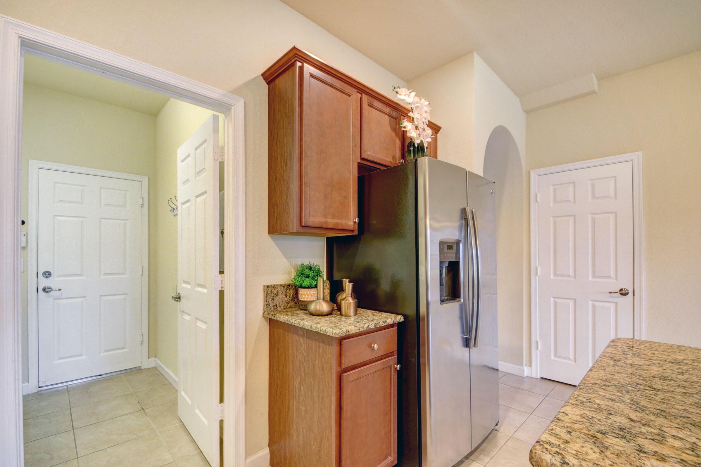 10385 Wellington Parc Drive, Wellington, FL 33449, Wellington - Photo 5