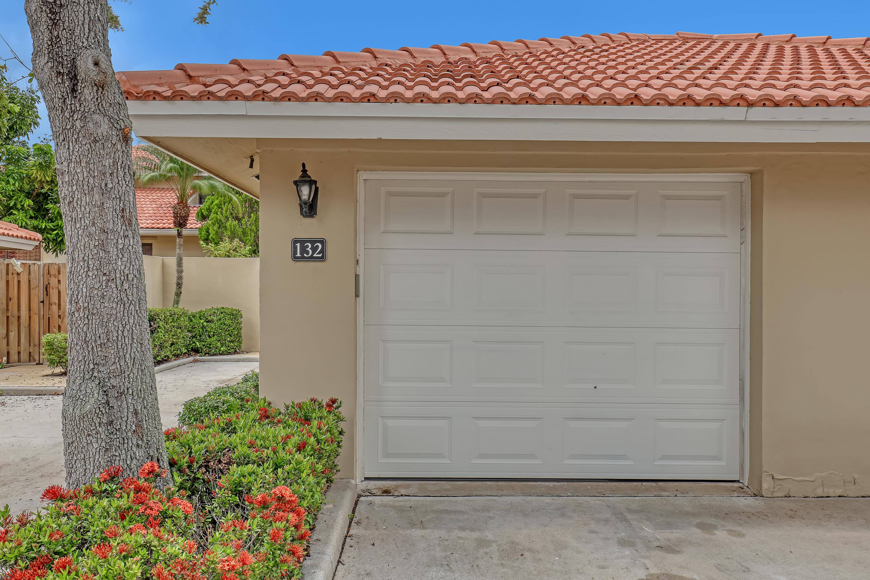 132 Old Meadow Way, Palm Beach Gardens, FL 33418, Palm Beach Gardens - Photo 4