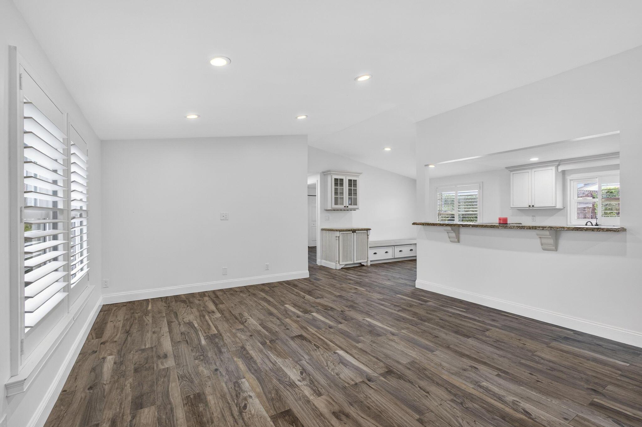 8443 Elaine Drive, Boynton Beach, FL 33472, Boynton Beach - Photo 4