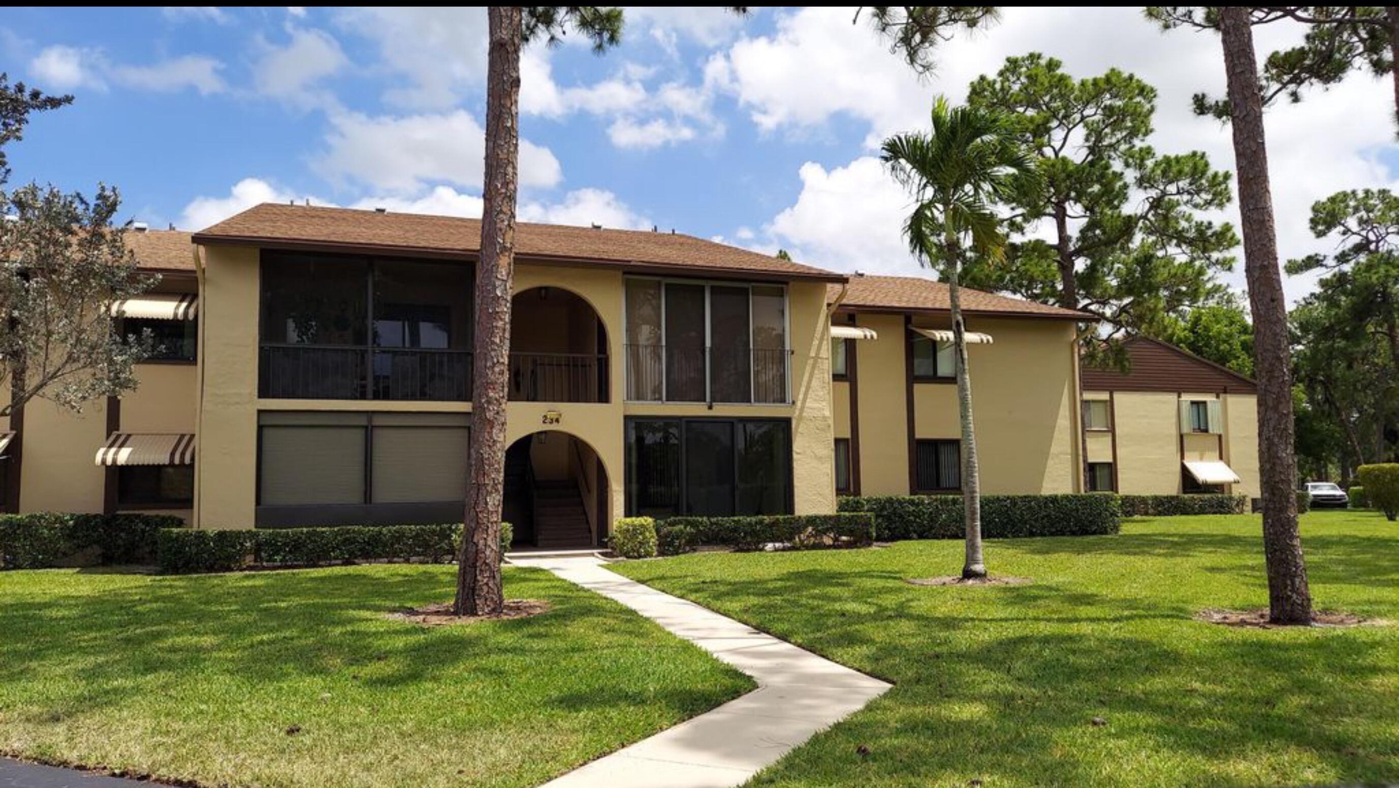 234 Pine Hov D-1, Greenacres, FL 33463, Greenacres