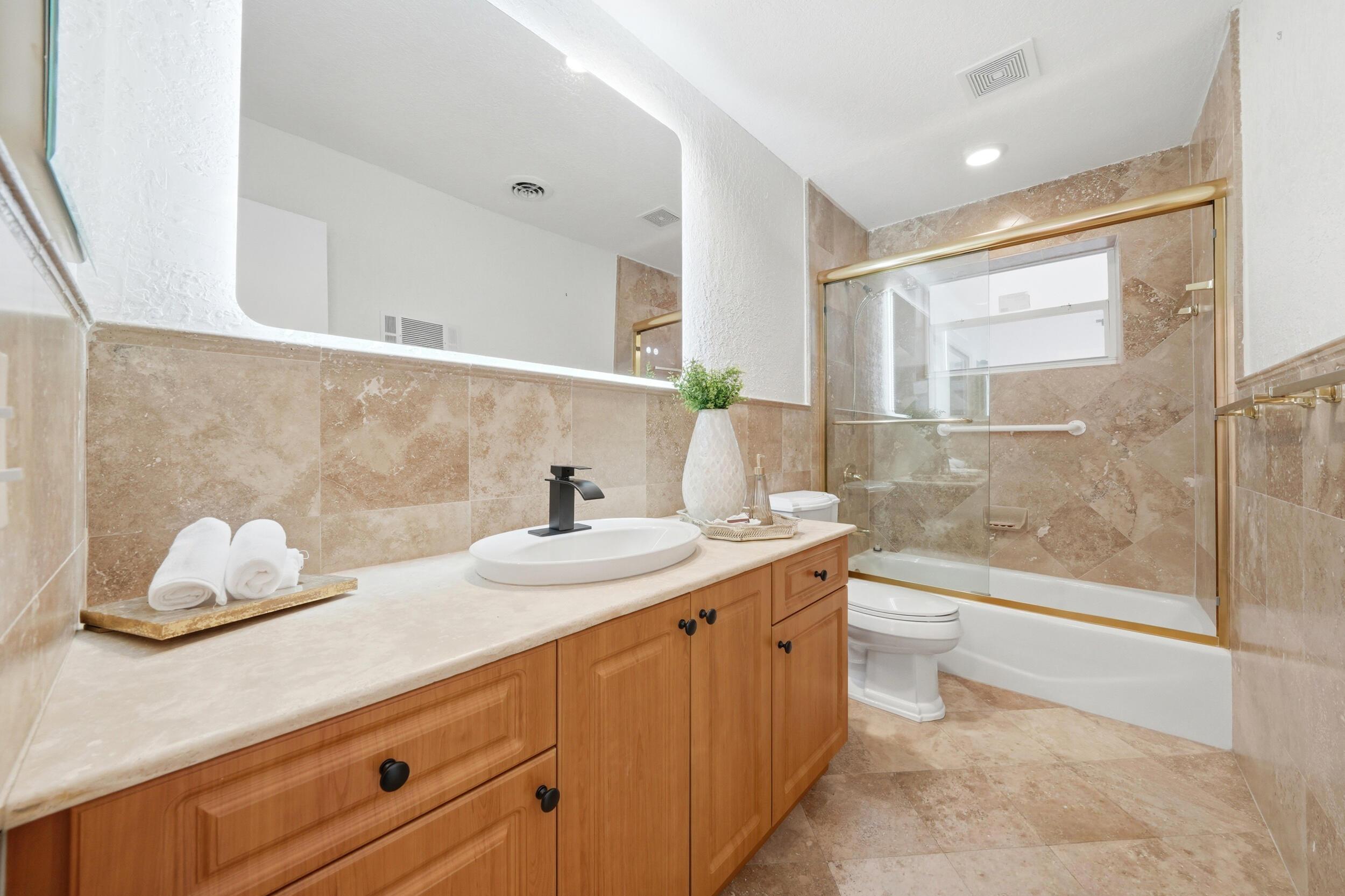 5501 Monroe Street, Hollywood, FL 33021, Hollywood - Photo 5