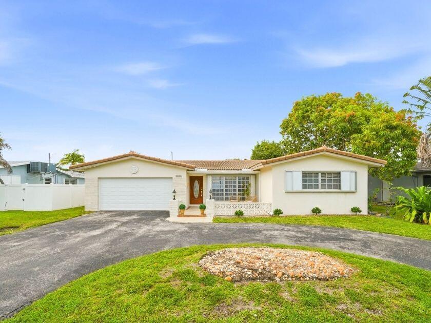 5501 Monroe Street, Hollywood, FL 33021, Hollywood