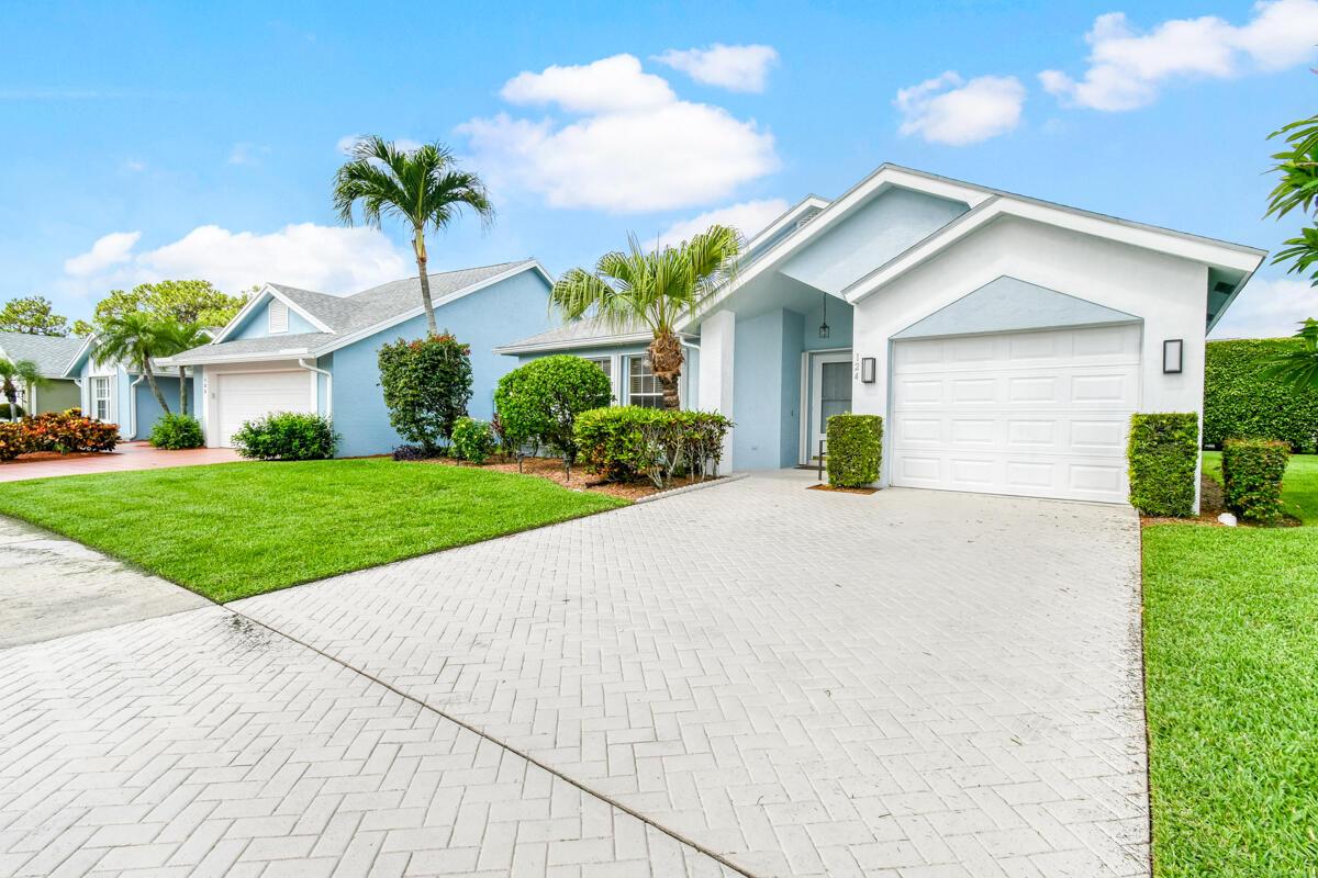 124 Adobe Circle, Jupiter, FL 33458, Jupiter - Photo 2