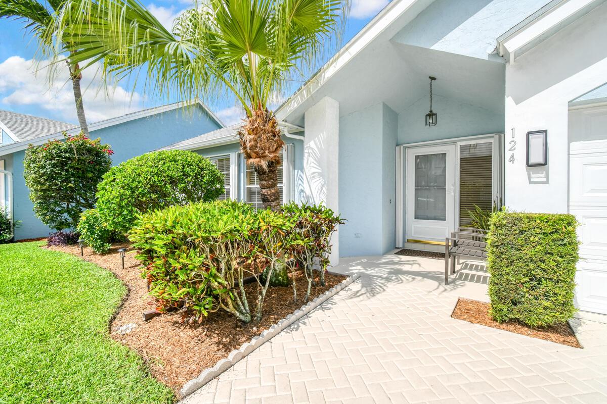 124 Adobe Circle, Jupiter, FL 33458, Jupiter - Photo 4