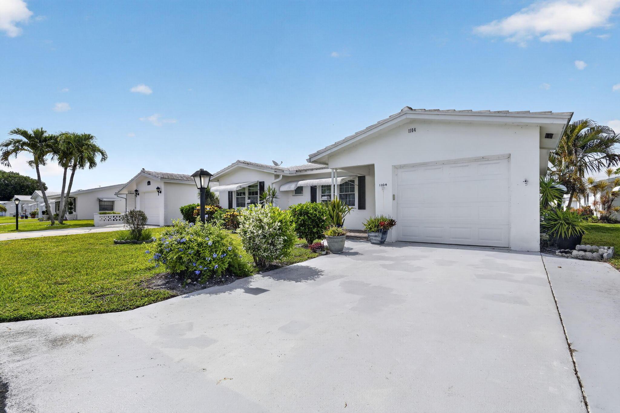 1104 W Ocean Avenue, Boynton Beach, FL 33426, Boynton Beach - Photo 3