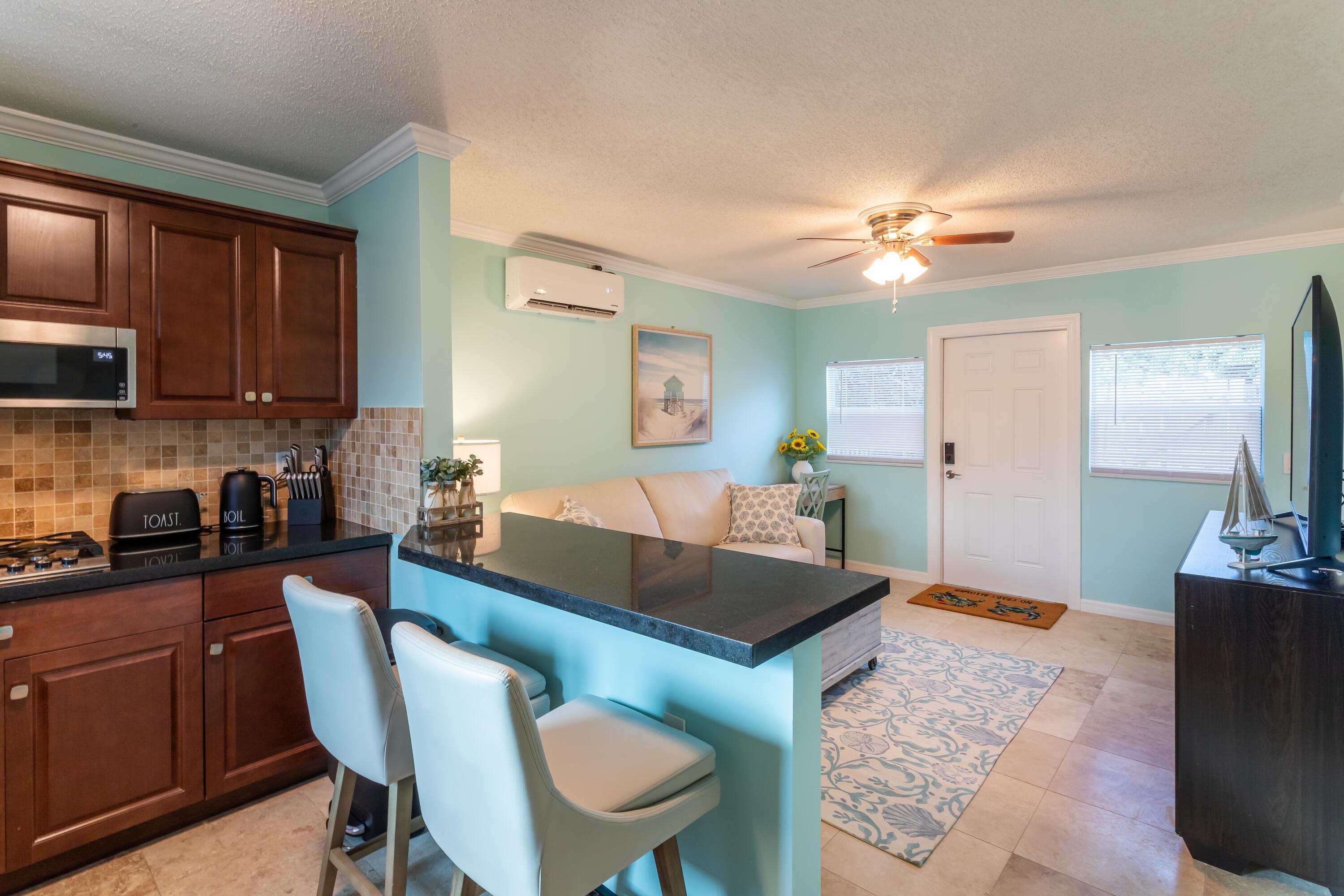 1724 37th Street, West Palm Beach, FL 33407, West Palm Beach - Photo 4