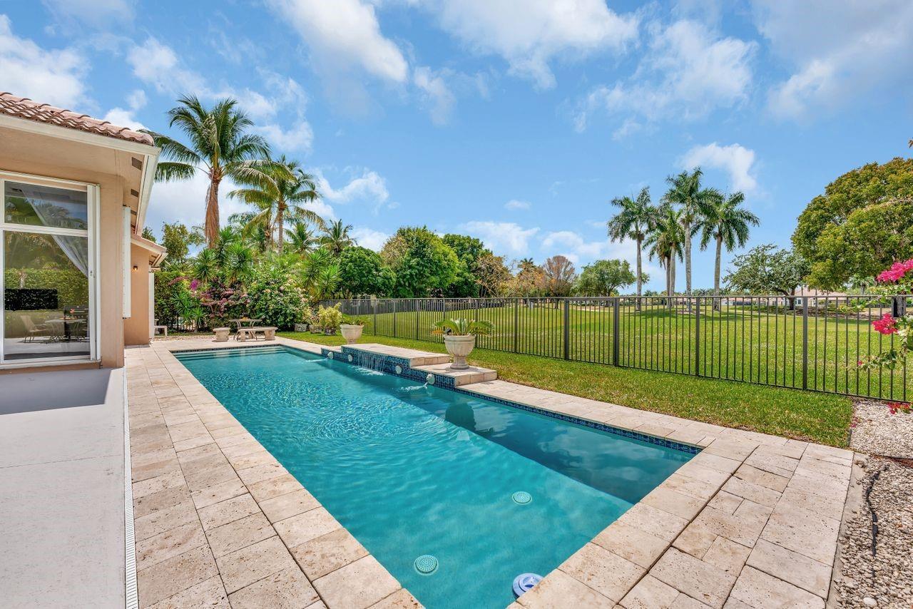 2491 Eagle Run Drive, Weston, FL 33327, Weston - Photo 2
