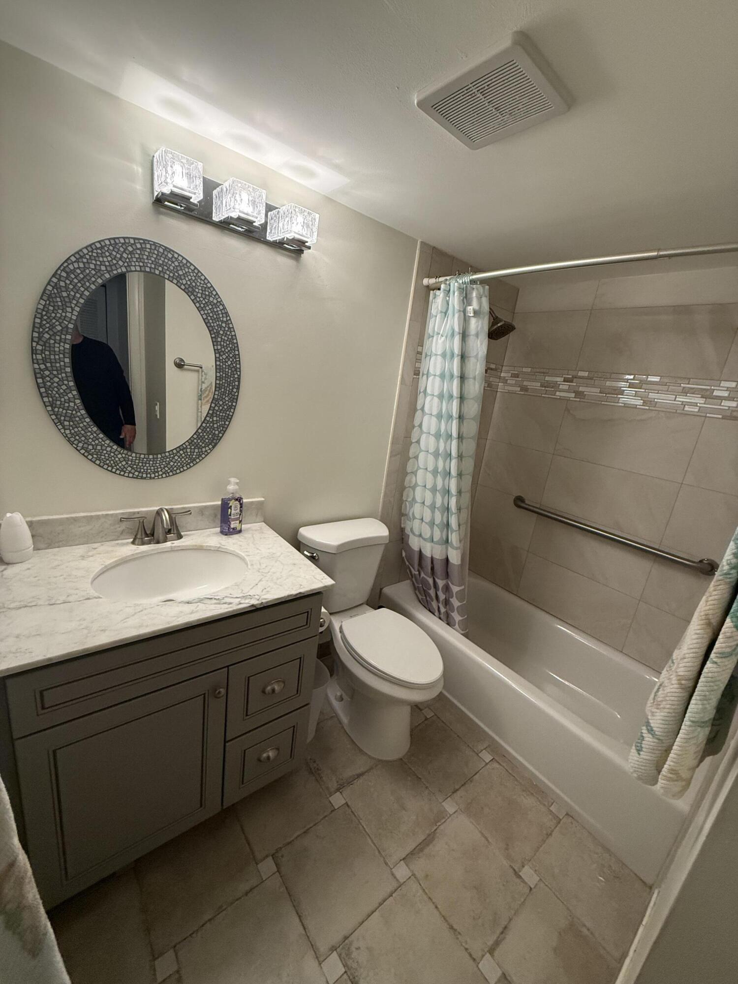234 Pine Hov D-1, Greenacres, FL 33463, Greenacres - Photo 5