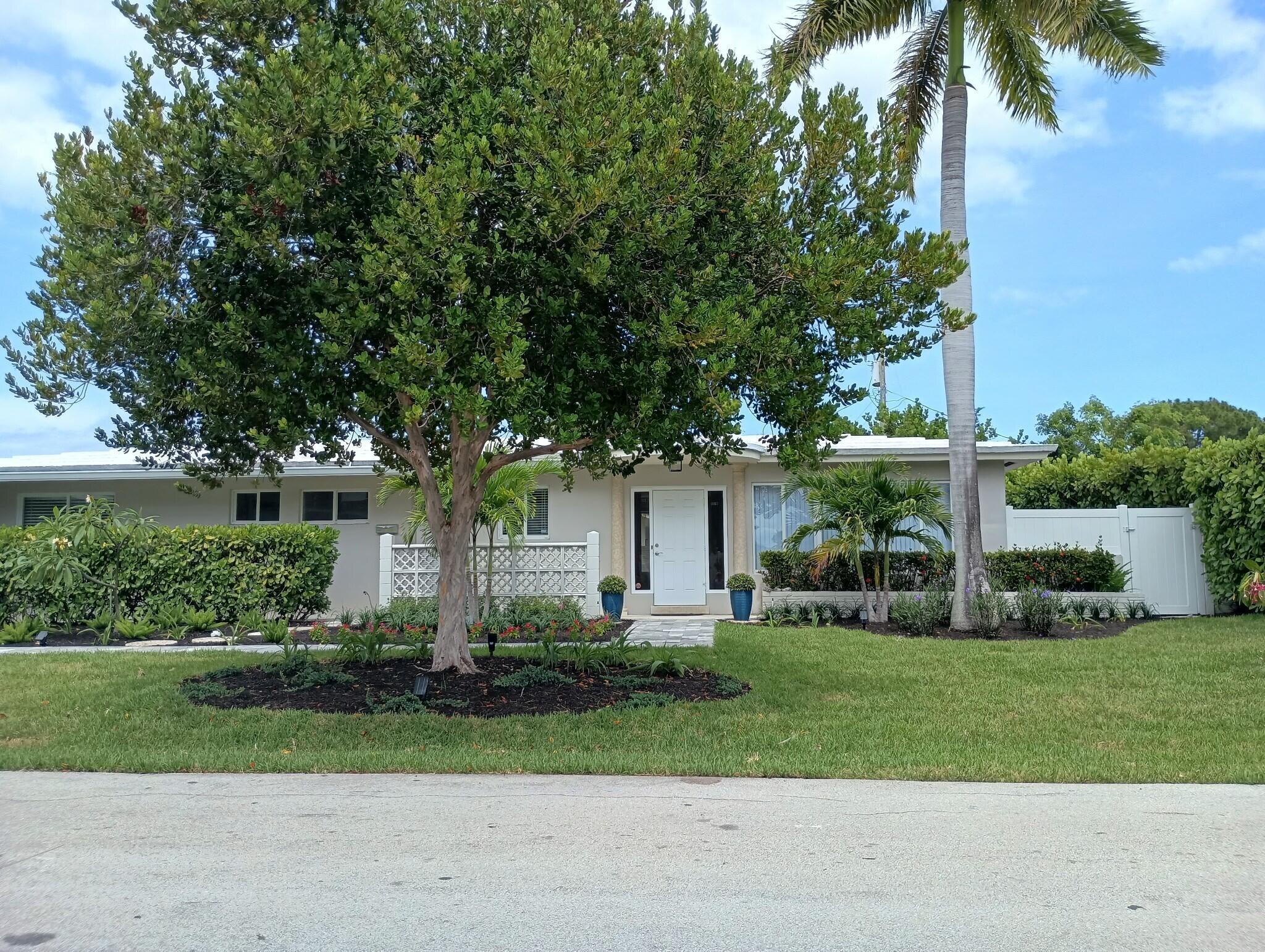 4454 W Tradewinds Avenue W, Lauderdale-By-The-Sea, FL 33308, Lauderdale-By-The-Sea